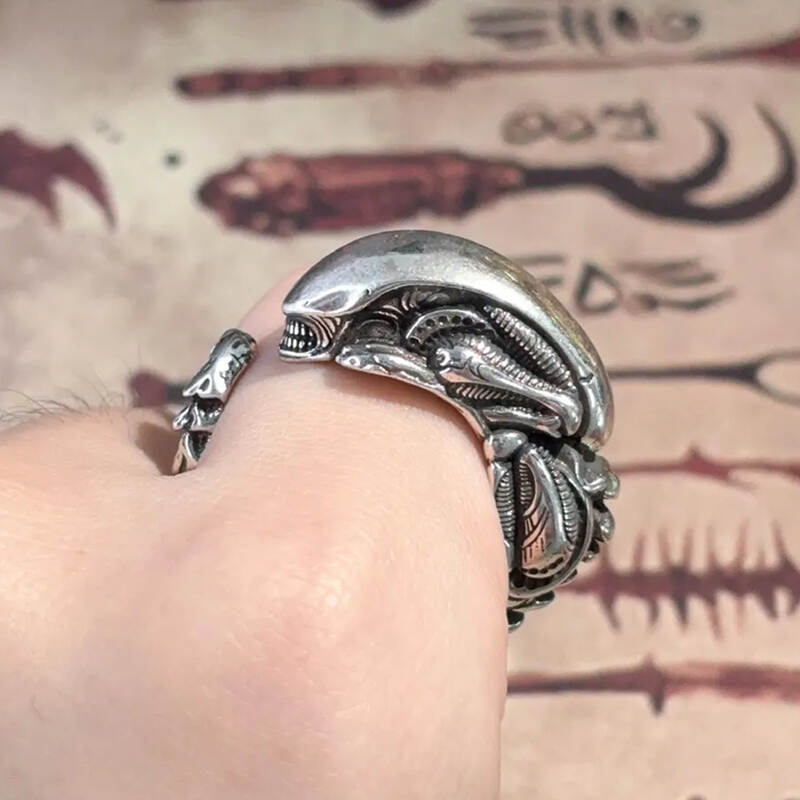 Xenomorph Ring – Adjustable Sterling Silver Chunky Band