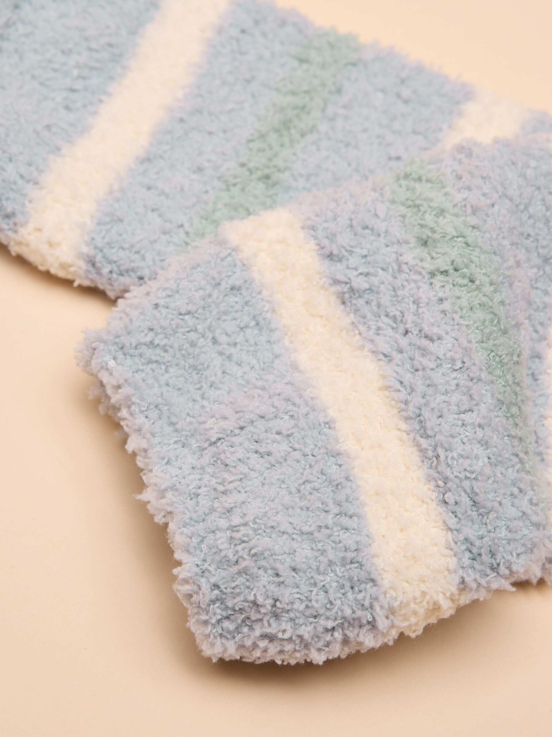 Fluffy Navy Stripe Fluffy Socks