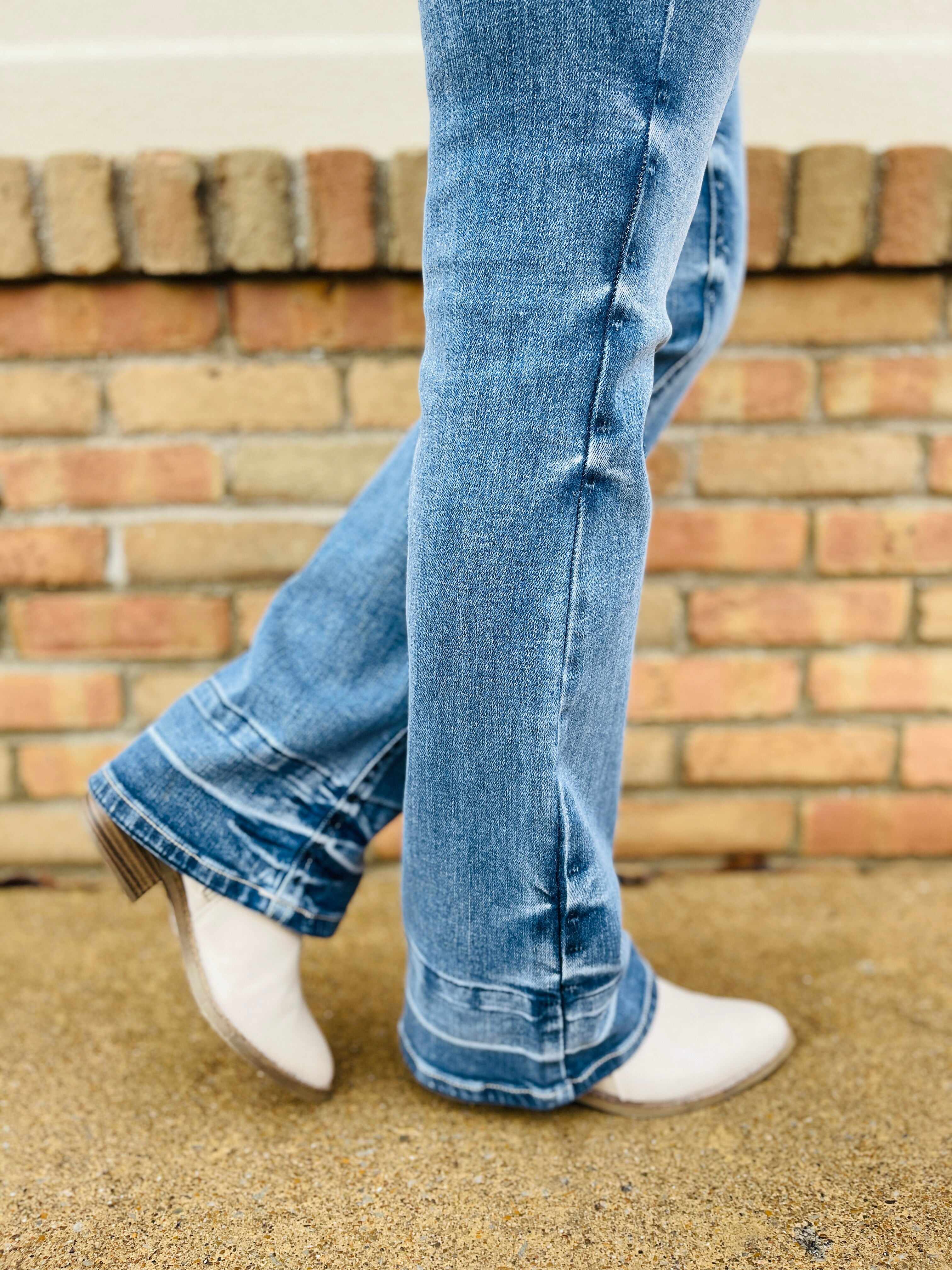 PLUS/REG Bet Your Boots Bootcut Jeans