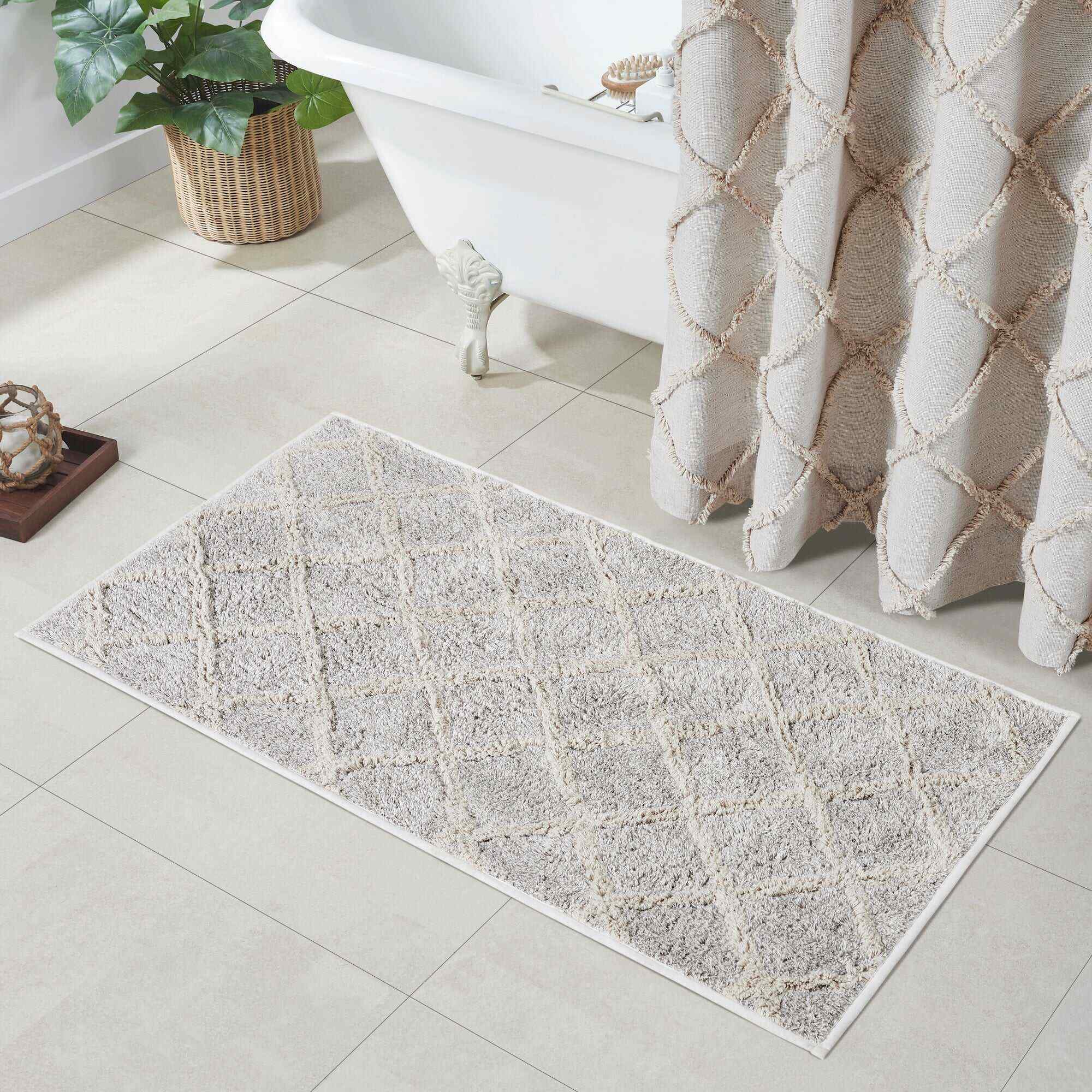 Frayed Lattice Oatmeal Bathmat 27x48