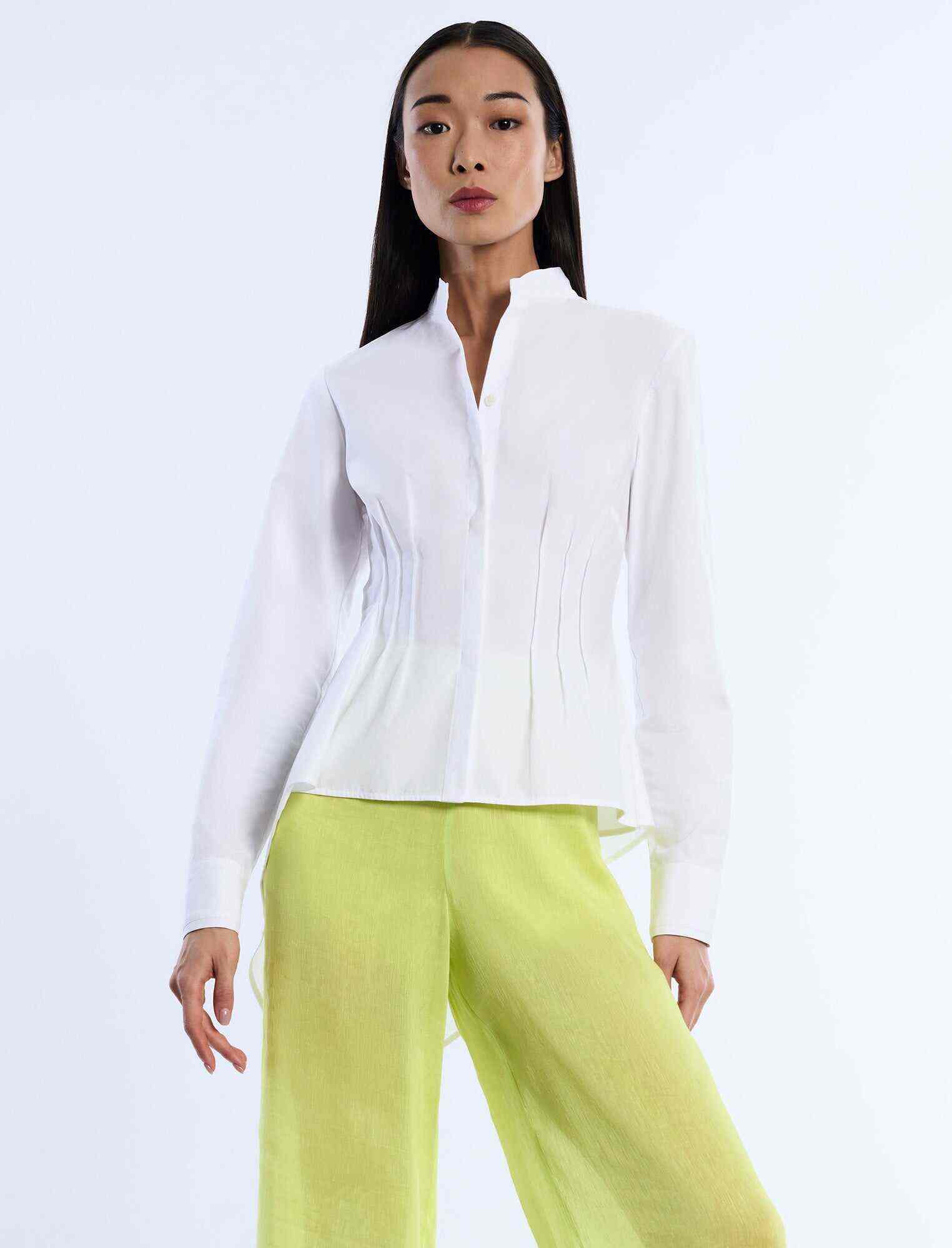 TestAsymmetrical Hem Shirt