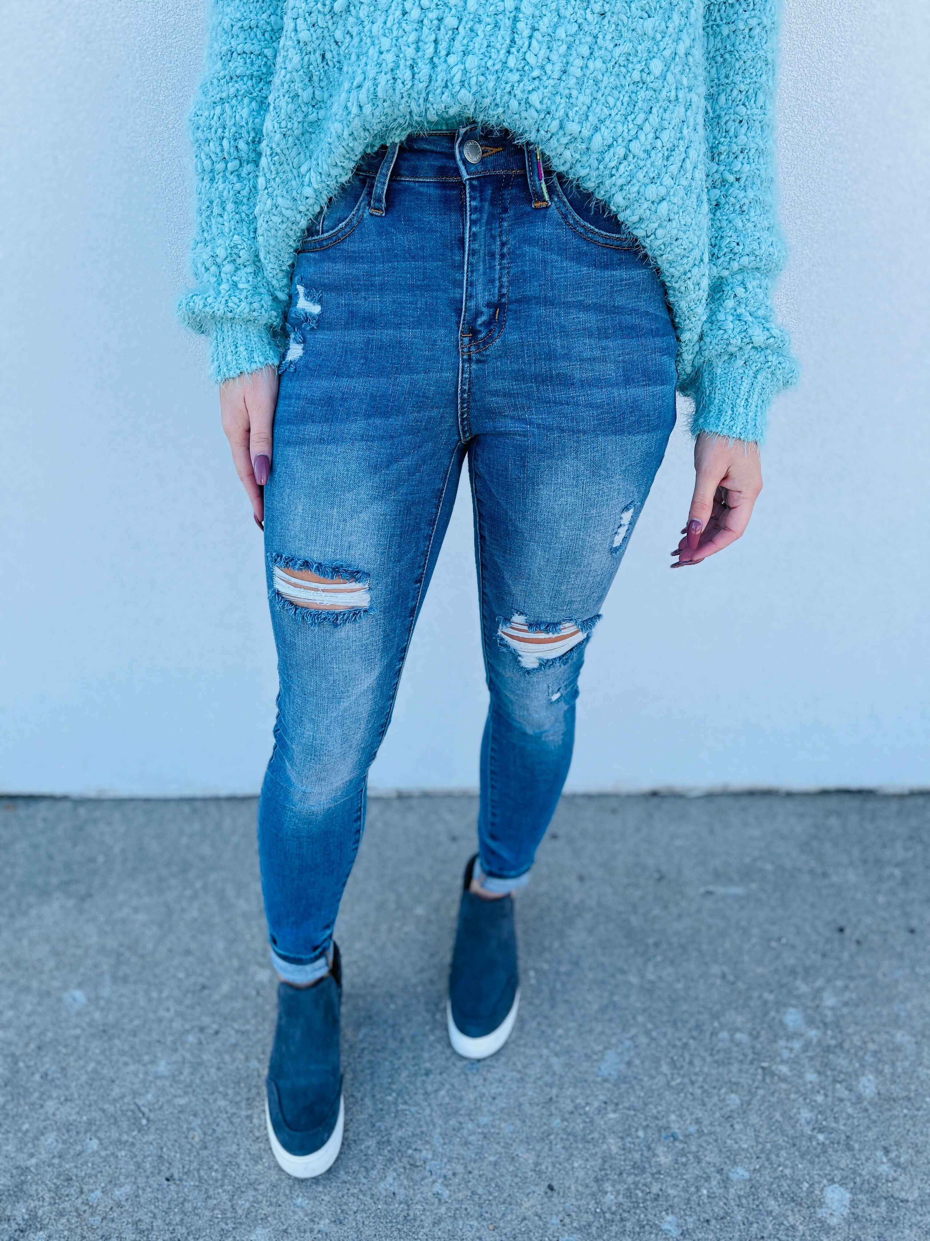 PLUS/REG Double Rainbow Embroidered Pocket Skinny Jeans