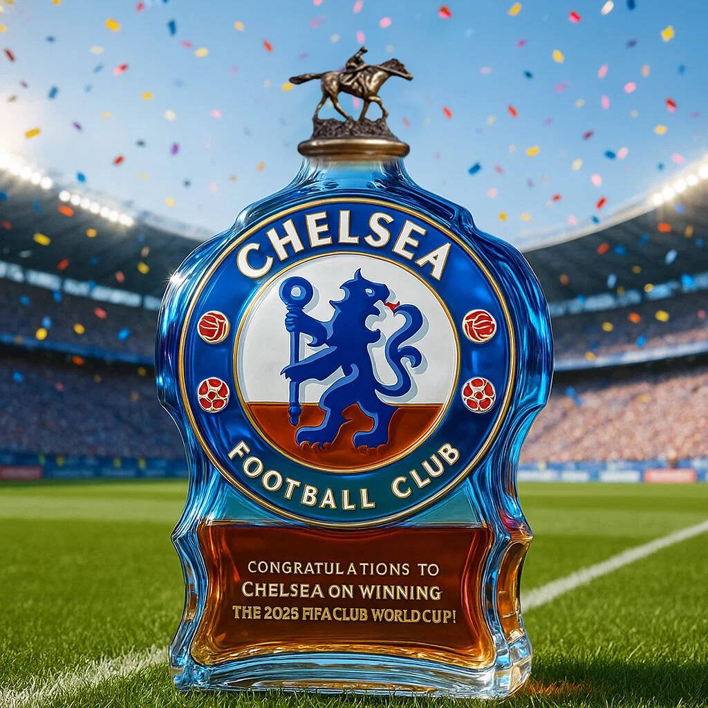 CONGRATULATIONS TO CHELSEA ON WINNING THE 2025 FIFA CLUB WORLD CUP Whiskey Bottle