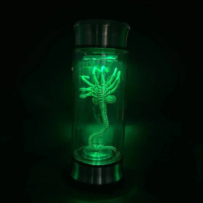 Alien Jar Xenomorph Specimen Facehugger Embryo Glass Jar Movie Prop Replica
