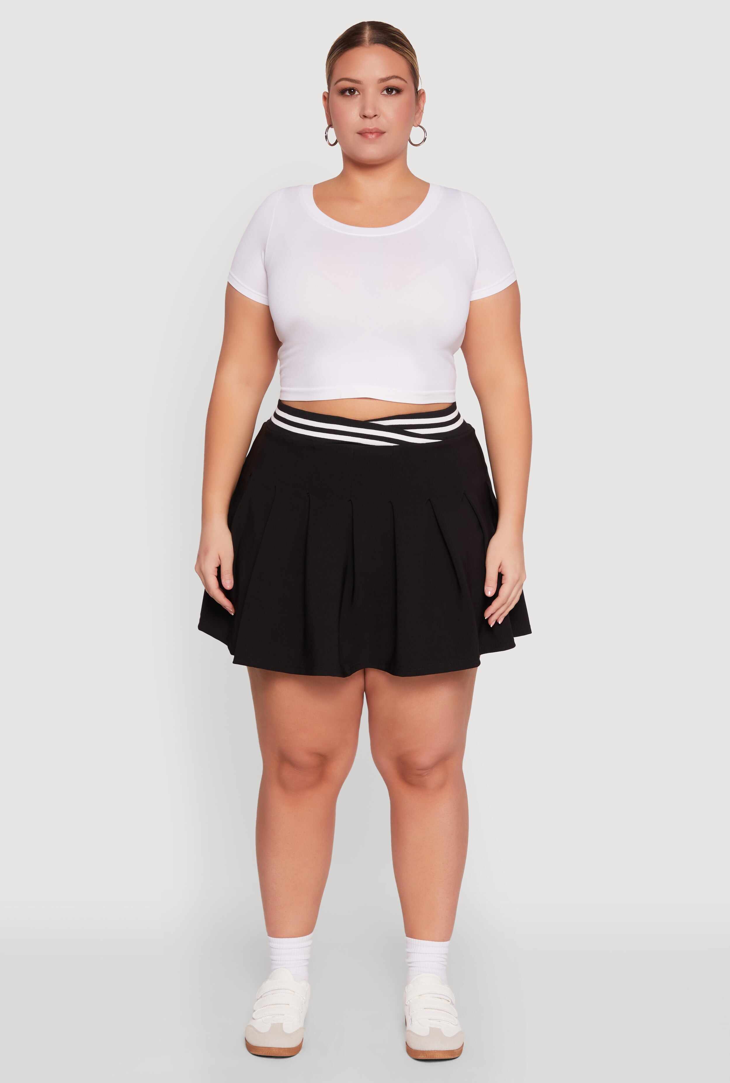 Plus Size Varsity Stripe Waistband Pleated Skirt
