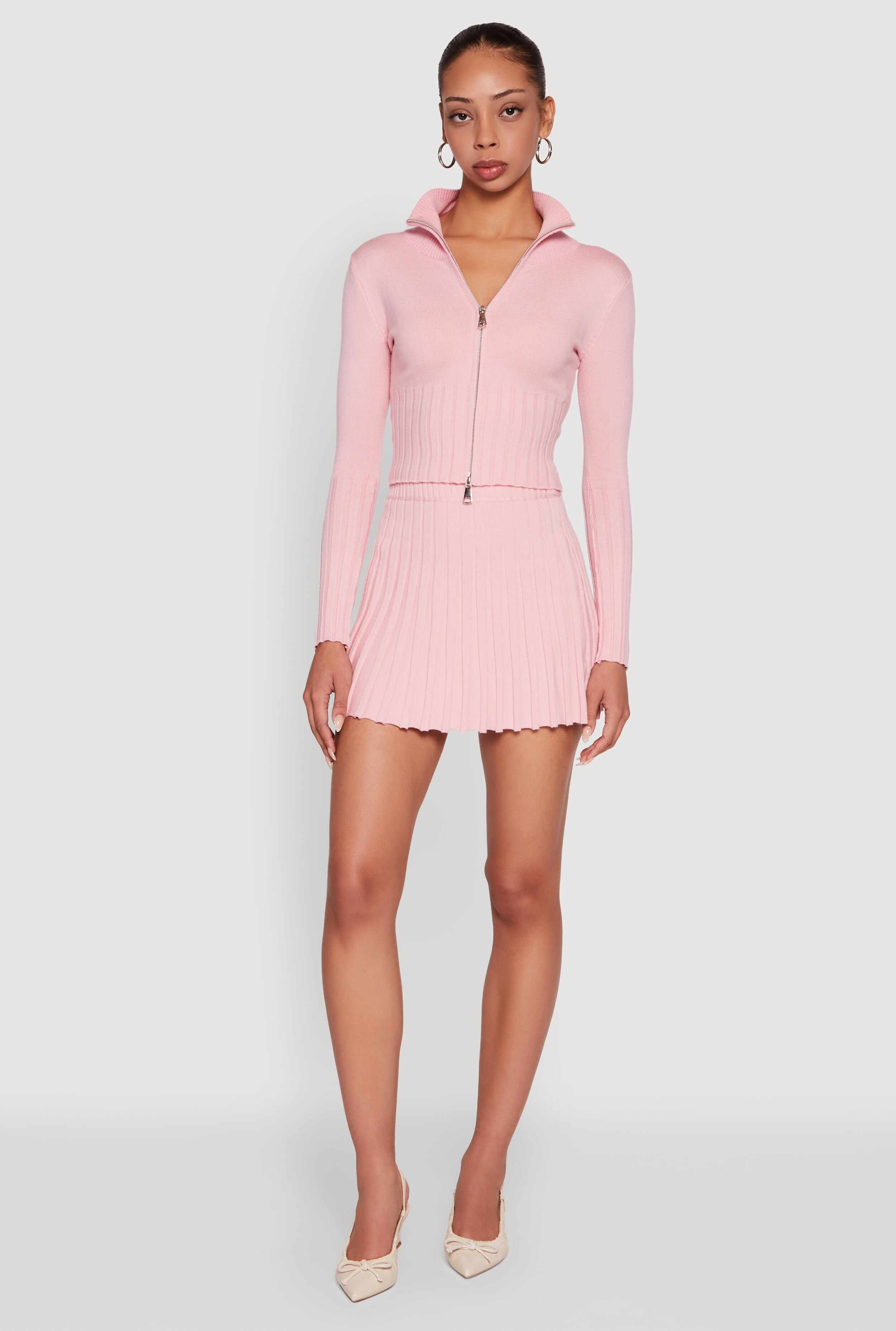 Classic Fit Zip Front Mock Neck Cropped Sweater