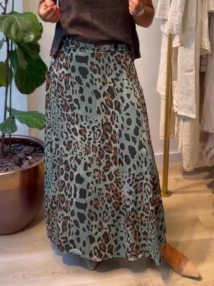 🔥Summer Arrivals🌟Cozy Linen And Cotton Leopard Print Skirt.