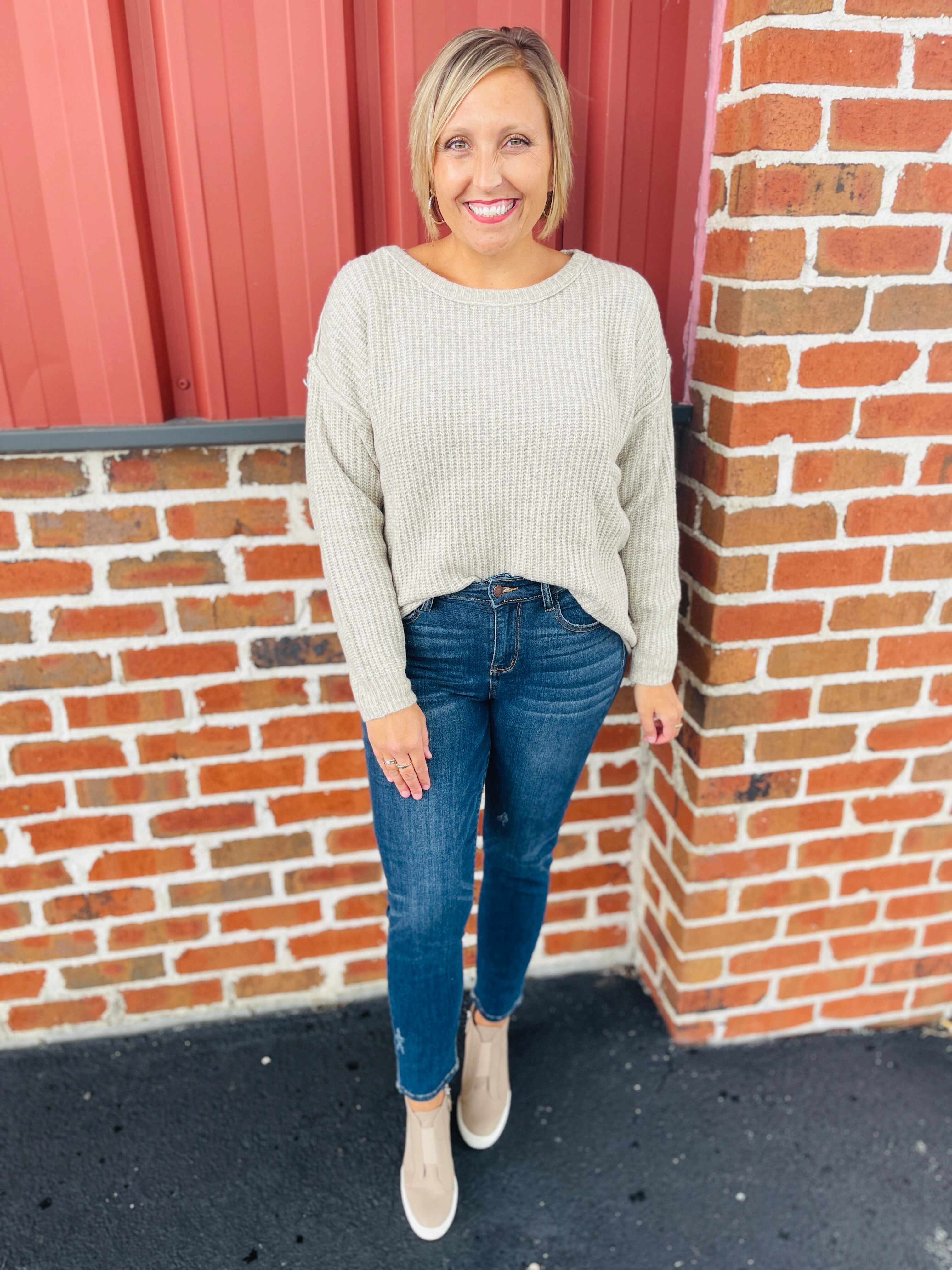 Mid Rise Plus/Reg Everyday Essential Relaxed Fit Jeans - Multiple Inseams!
