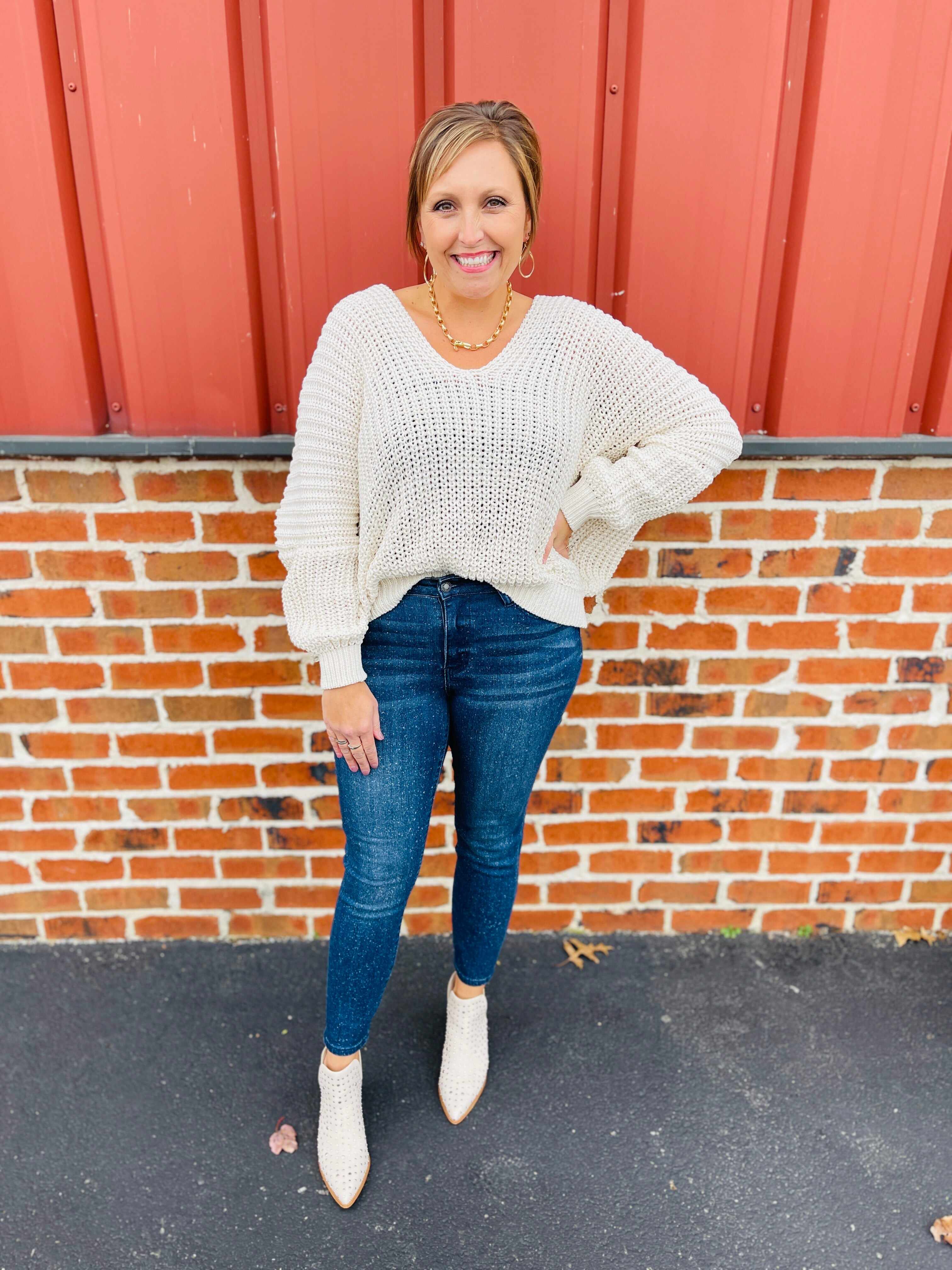 Plus/Reg BLEACH, PLEASE! First Ever Nondistressed Bleached Relaxed Fit Jeans