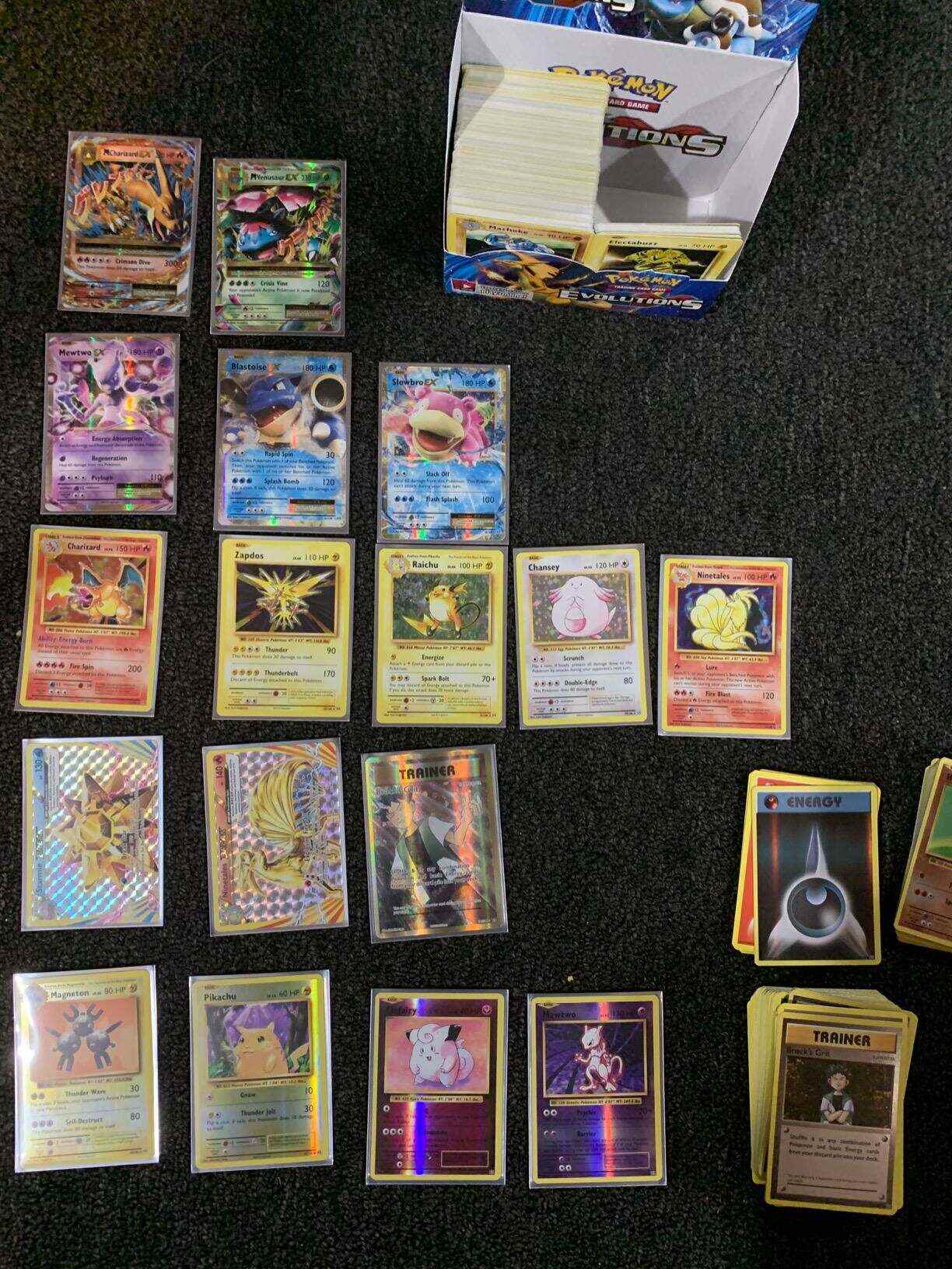 XY Evolutions Sealed Booster Box