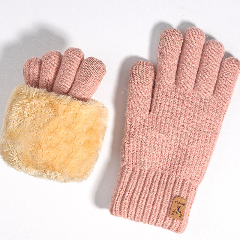 Cozy Winter Gloves With Fuzzy Cuff