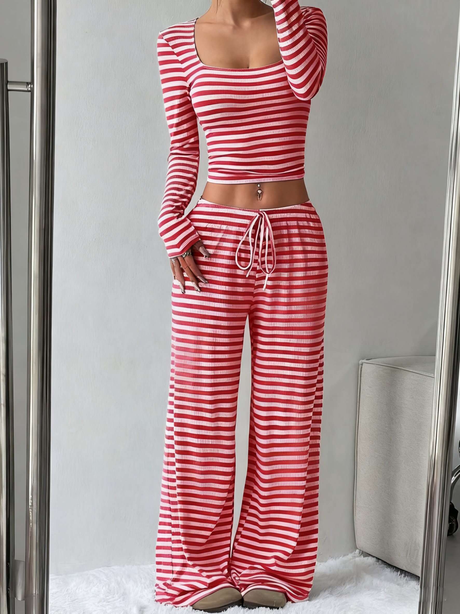 Women's Slouchy Square Neck Stripe Long Sleeve Crop Top & Low-Rise Wide Leg Trousers Co-ord