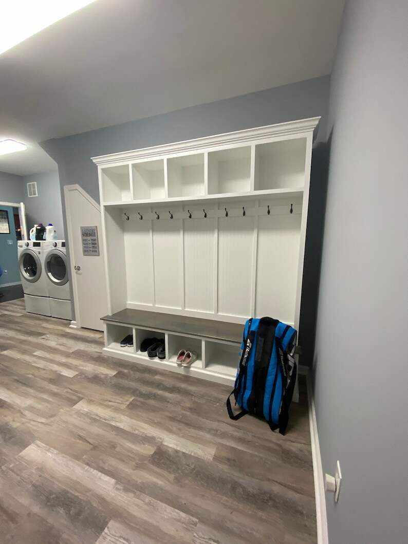PENNSYLVANIA 5 section Entryway organizer bench