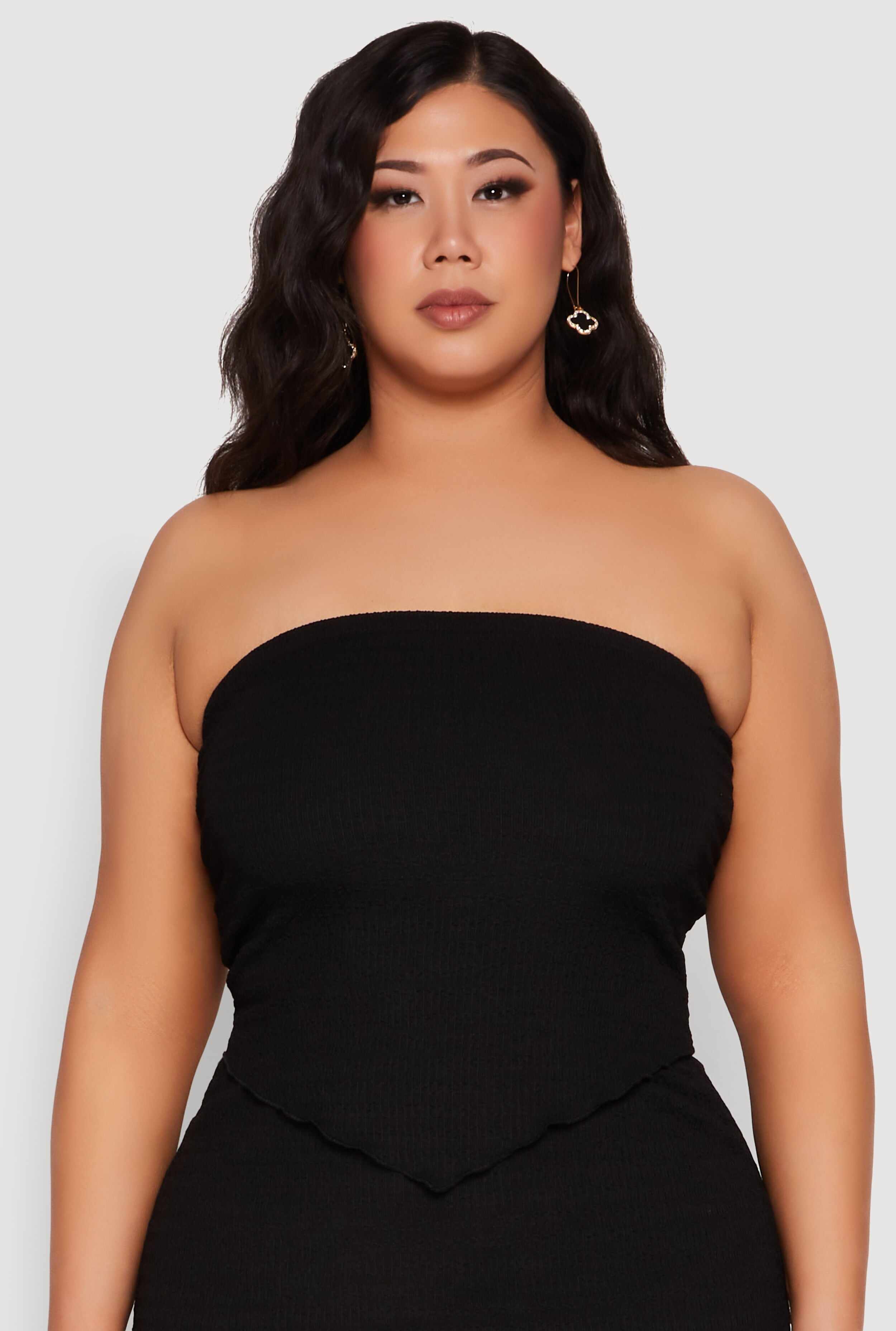 Plus Size Almost Famous Textured Hanky Hem Tube Top