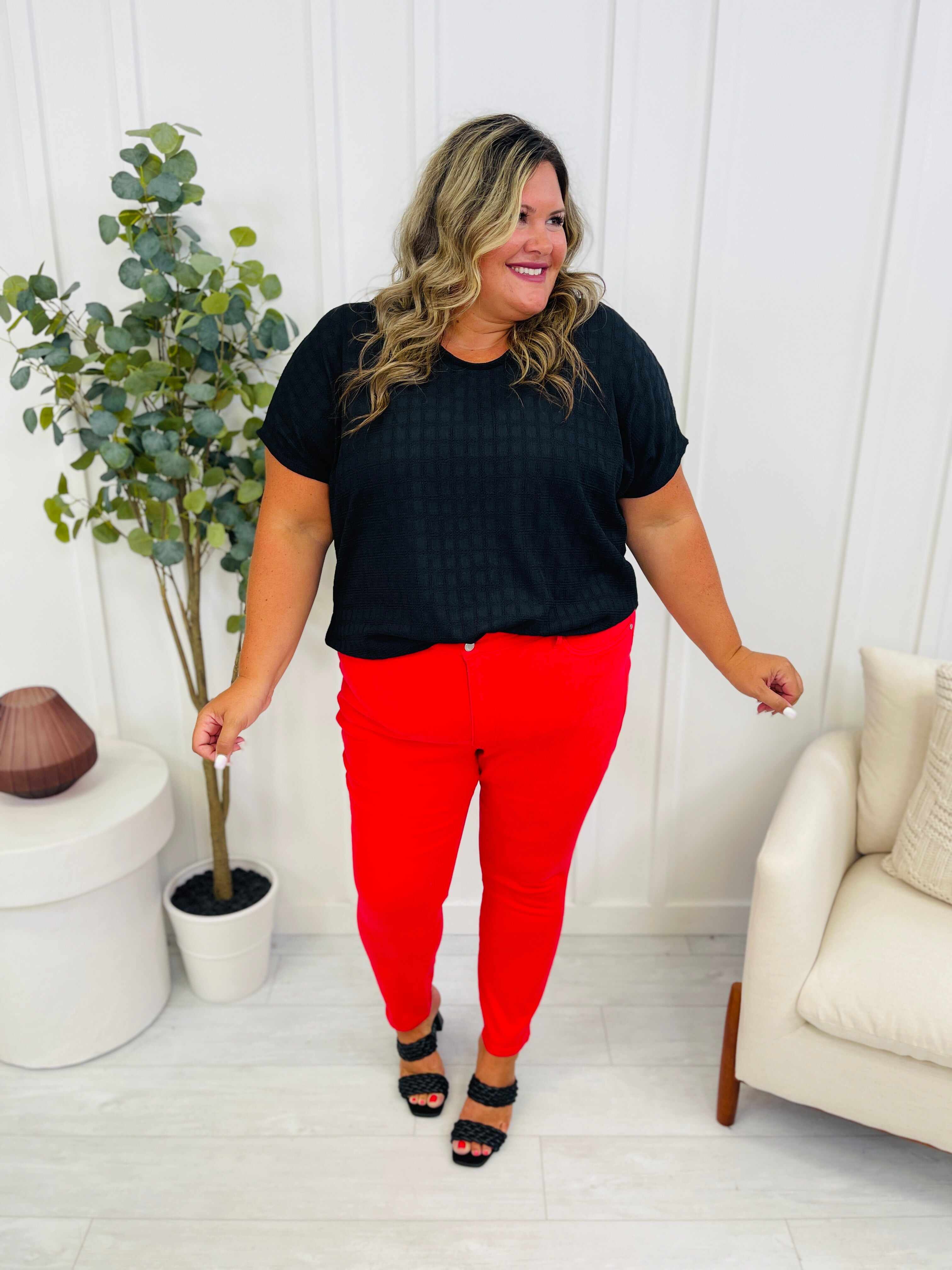 REG/CURVY Red Hot Tummy Control Skinny Jeans