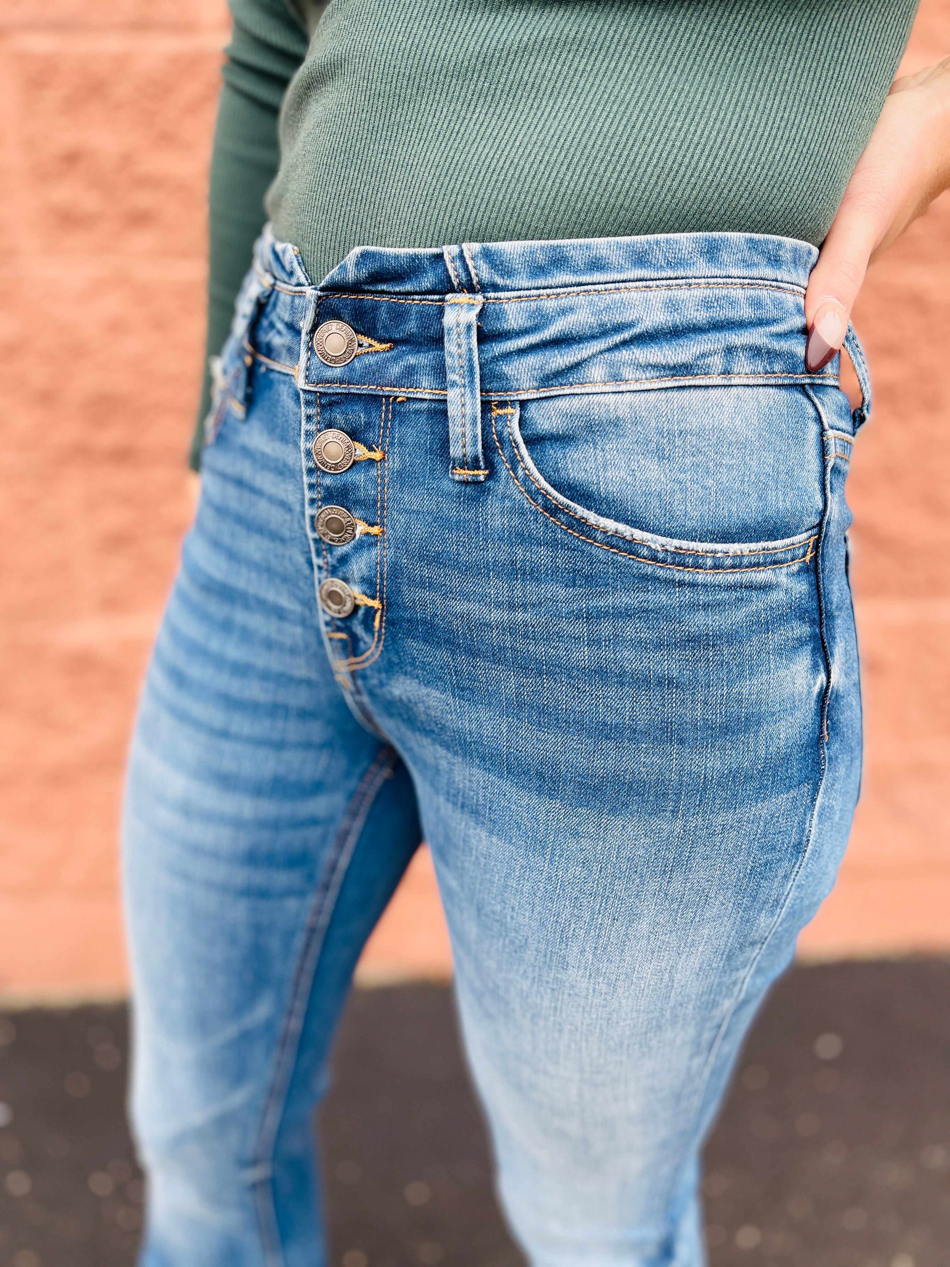 Vervet Teenage Dream High Rise Button Fly Flare Jeans