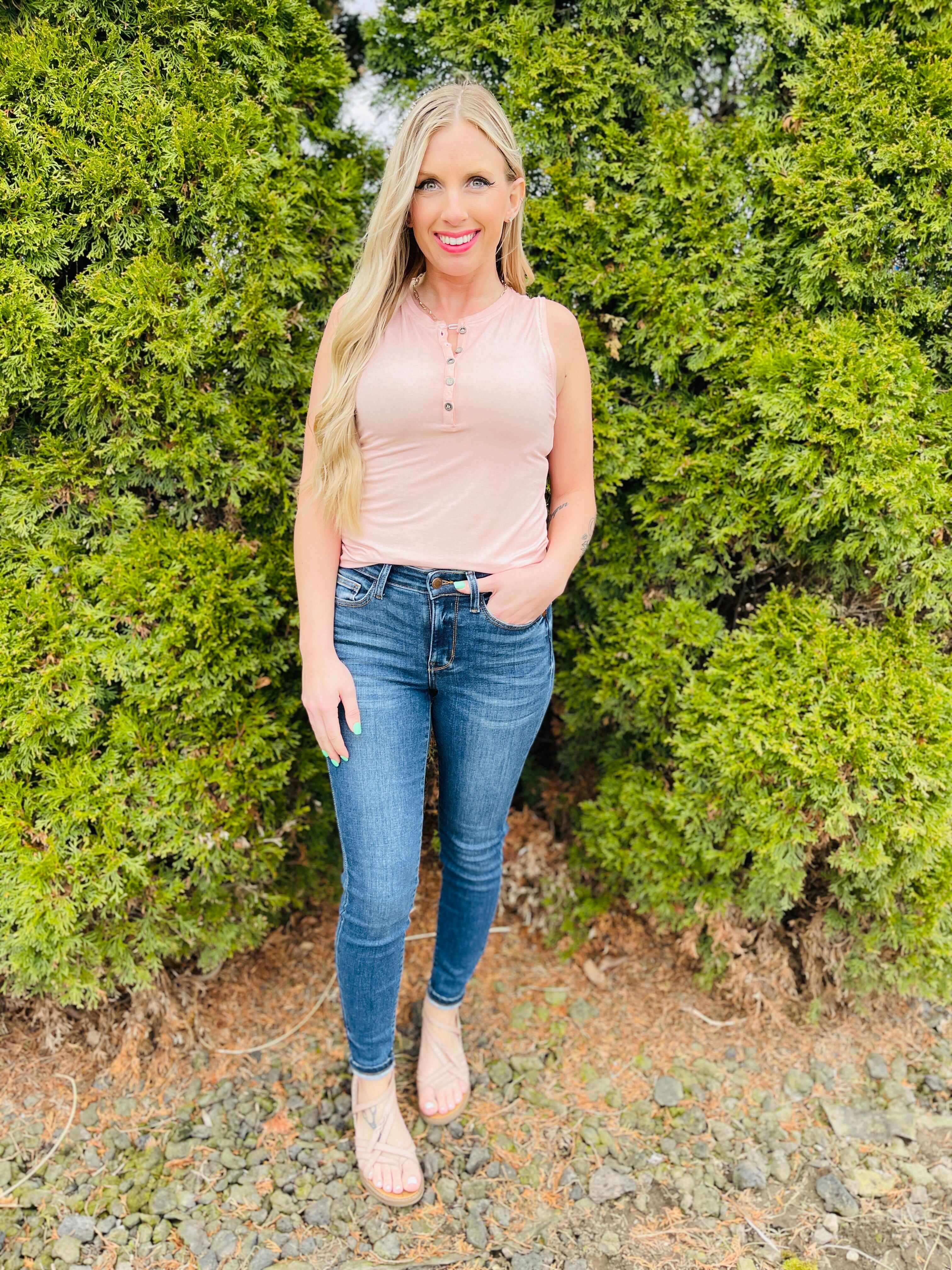 FOURTH! RESTOCK! Plus/Reg All Day Everyday Midrise Nondistressed Skinny Jeans