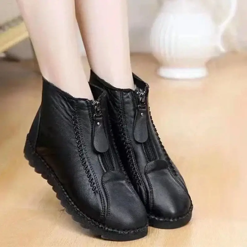 👢 Women's Winter Ankle Boots - Thermal Insulated & Water-Resistant with Side Zipper for Easy On/Off ❄️🛍️