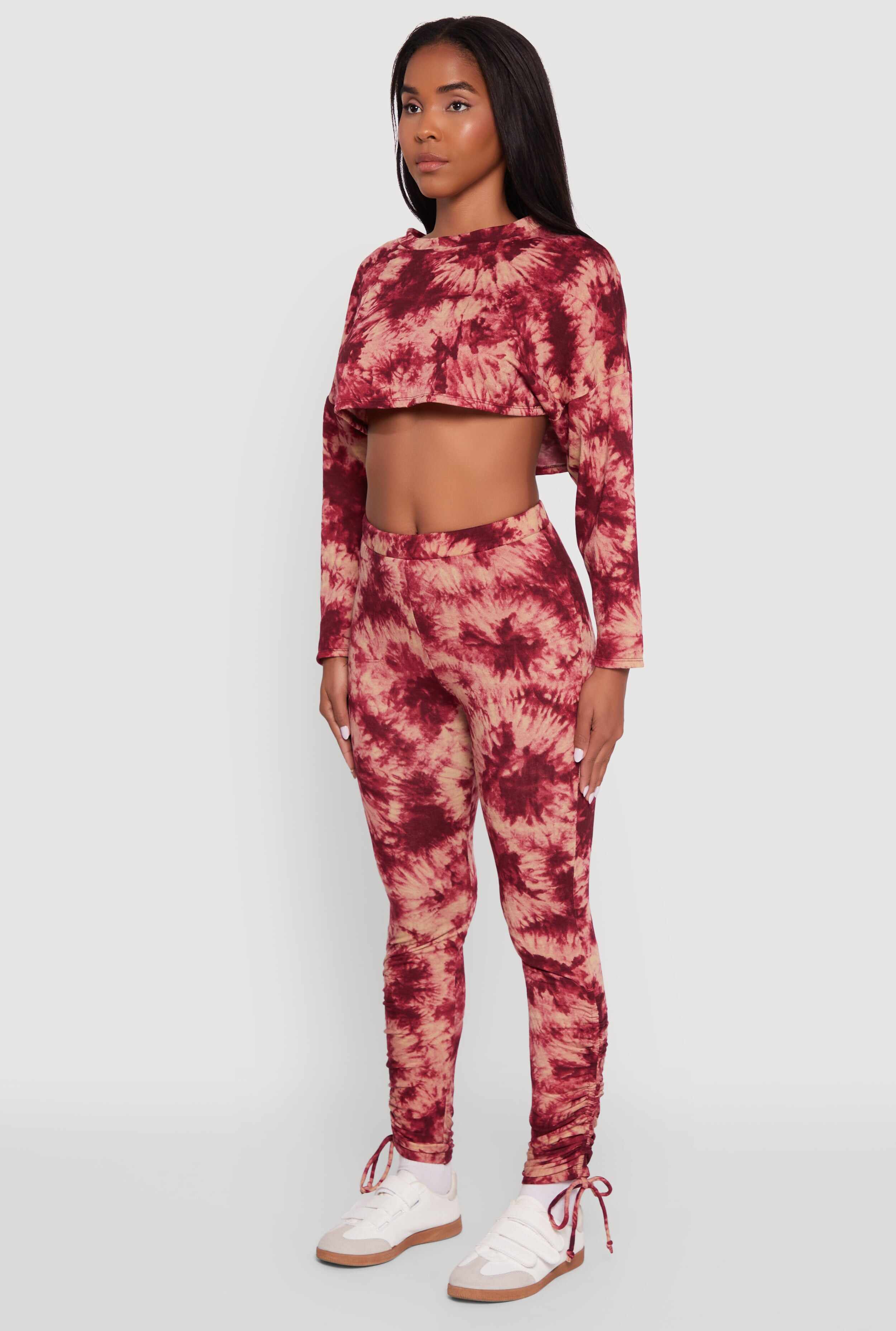 Long Sleeve Tie Dye Cropped Sweatshirt