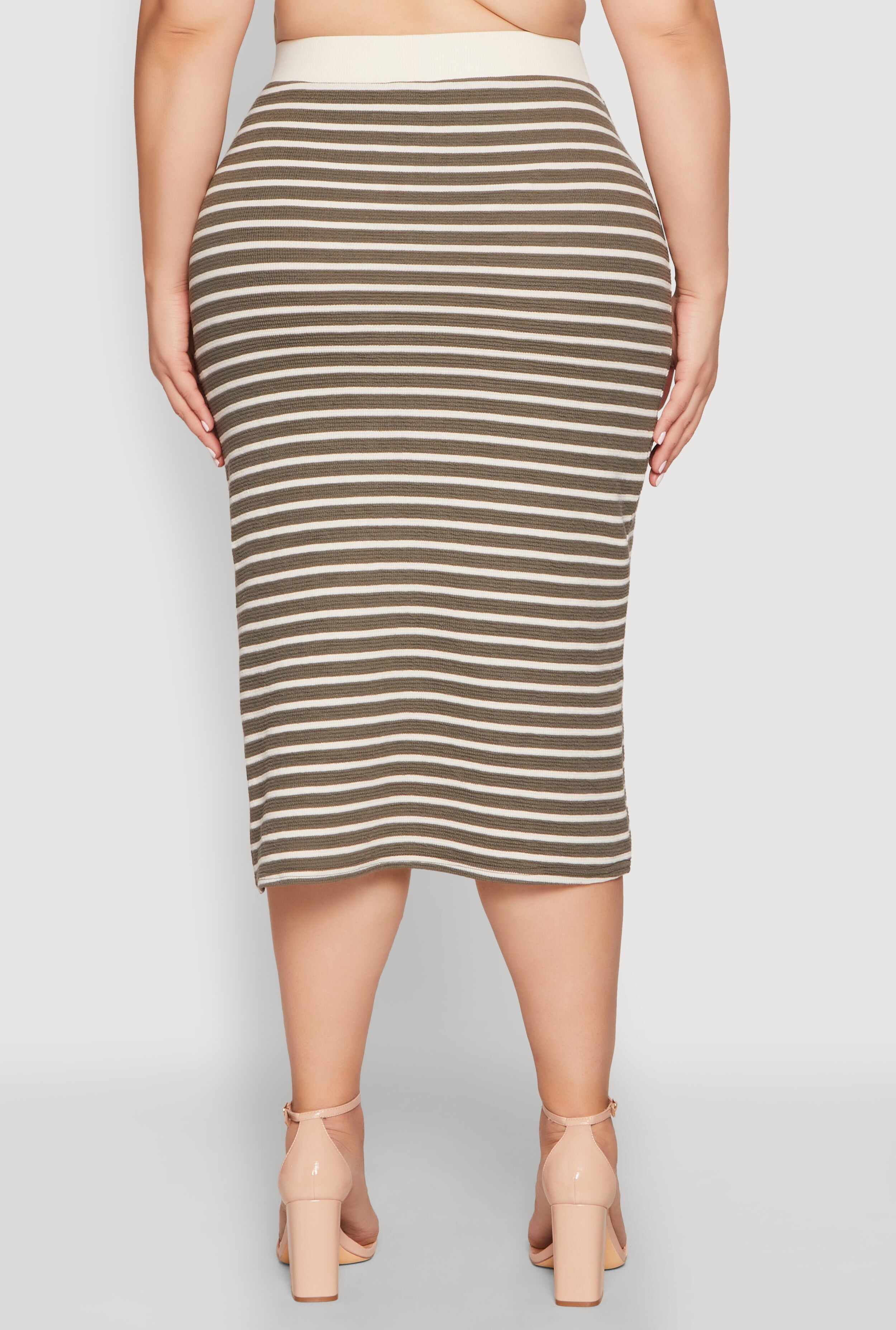Plus Size Textured Knit Striped Midi Skirt