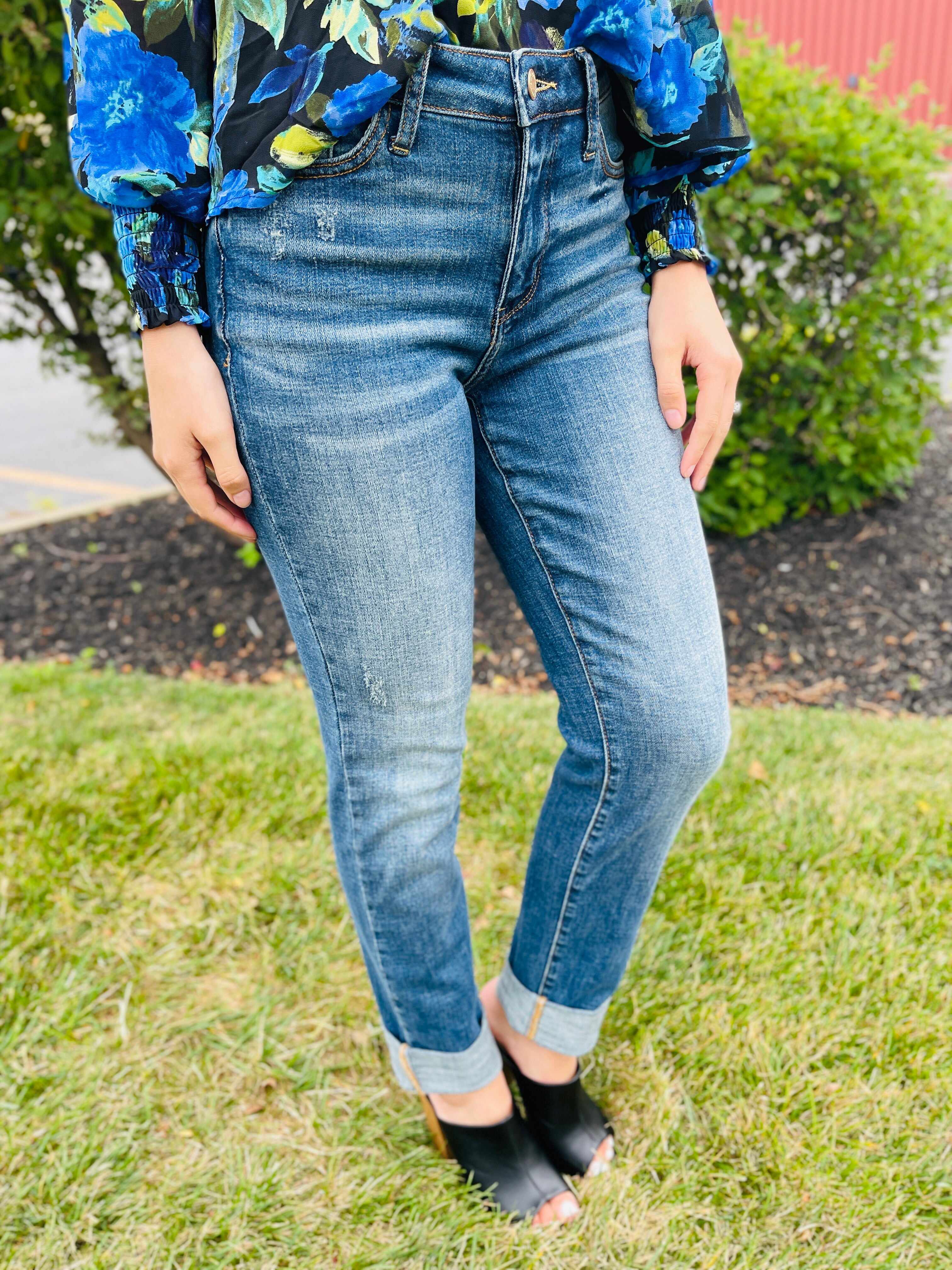 Plus/Reg Nothing Better Boyfriend Jeans