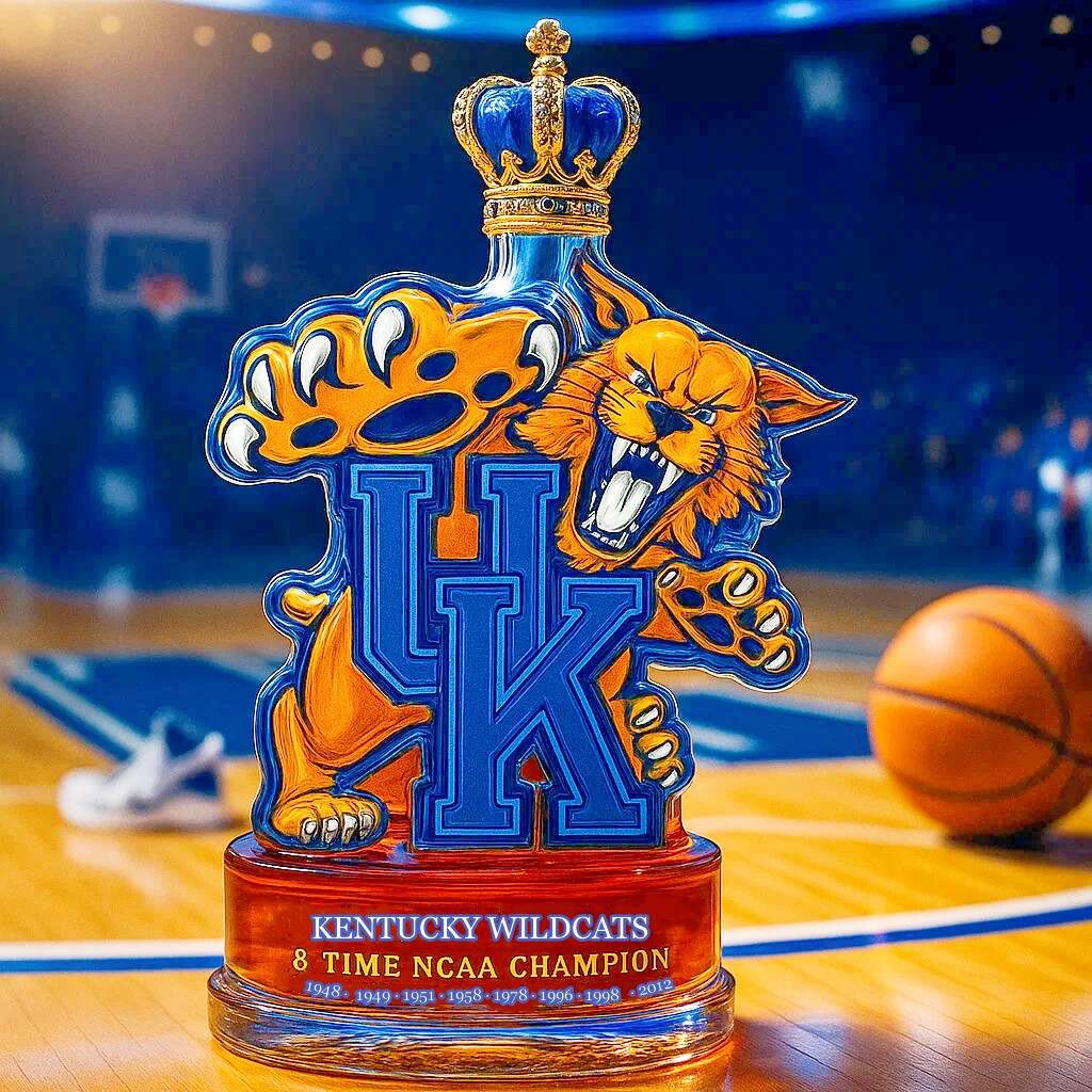 Kentucky Wildcats Collector's Team Honor  Whiskey bottle