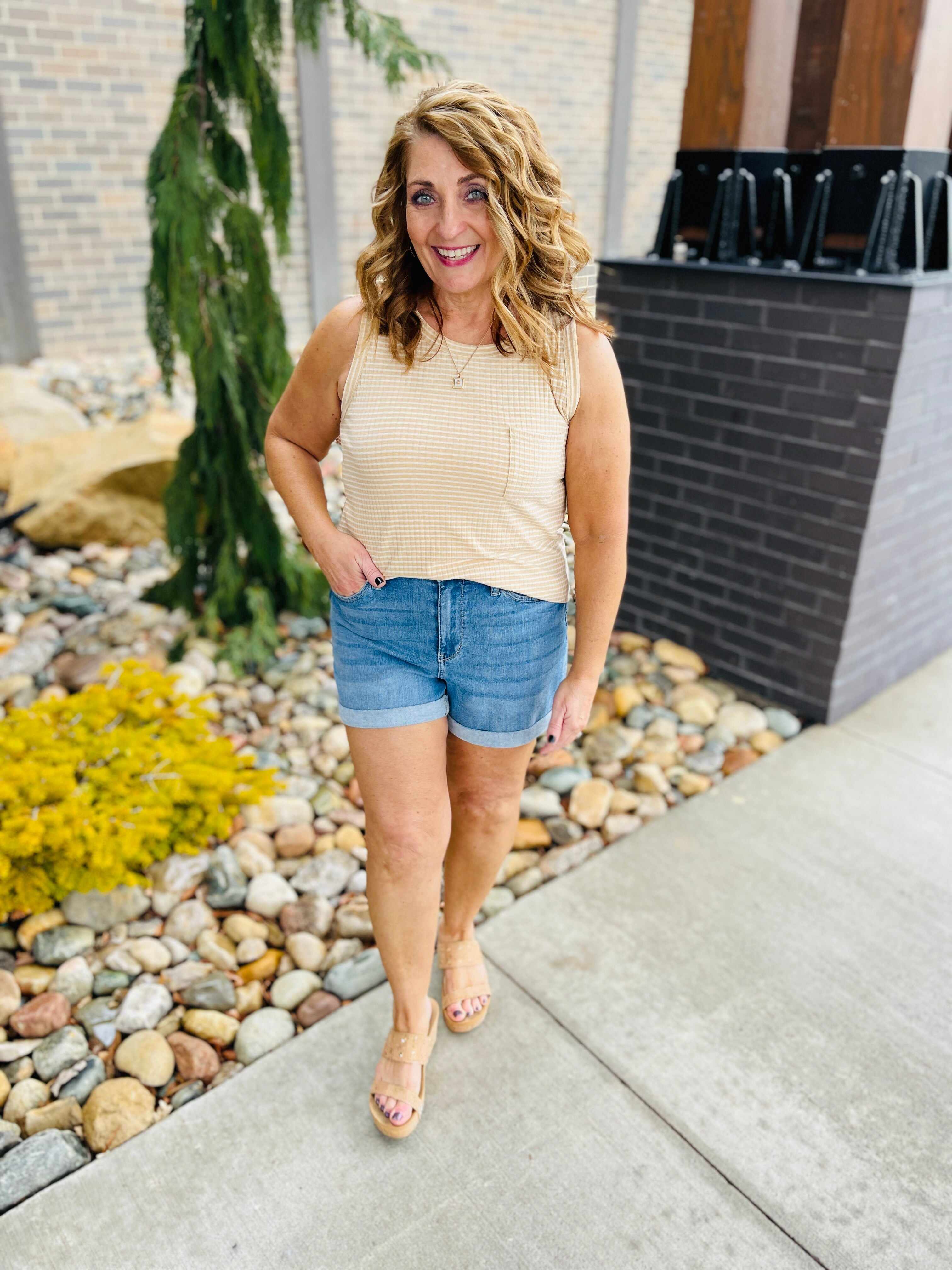 RESTOCK! Best Selling REG/CURVY Off The Cuff Shorts