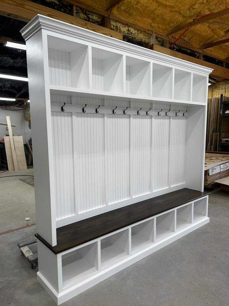 PENNSYLVANIA 6 section Mudroom bench with storage