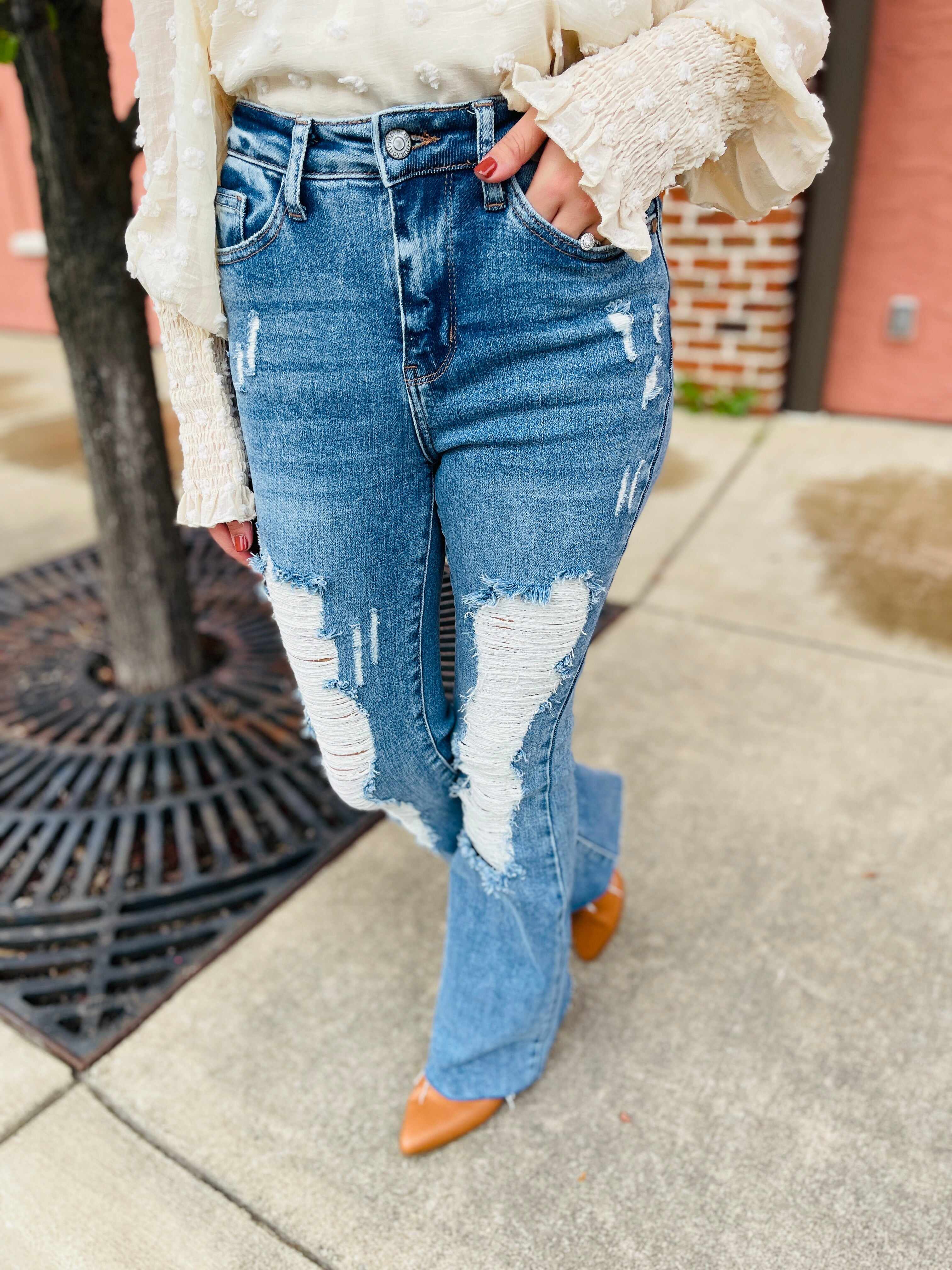 Plus/Reg Dare To Flare Jeans