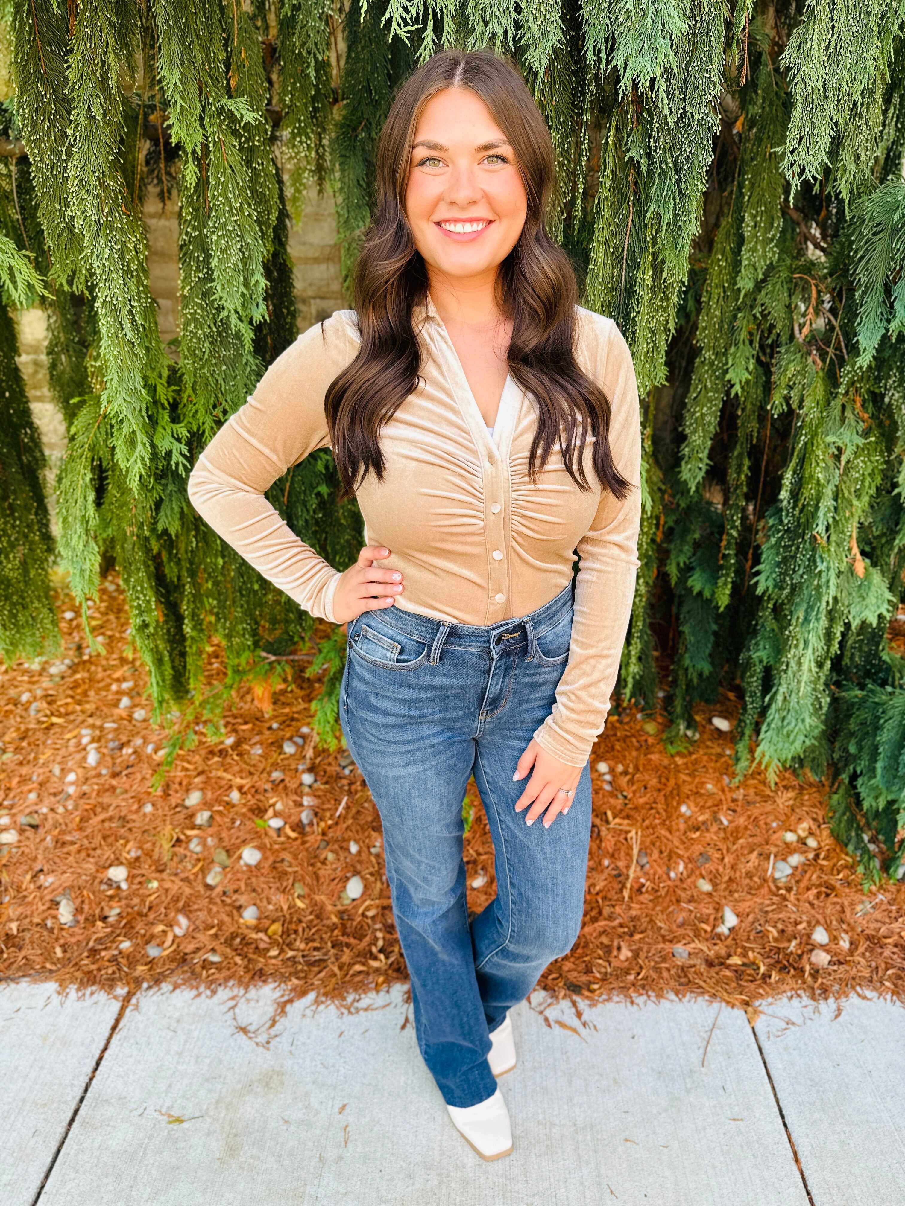 REG/CURVY Baby Got Bootcut Nondistressed Jeans