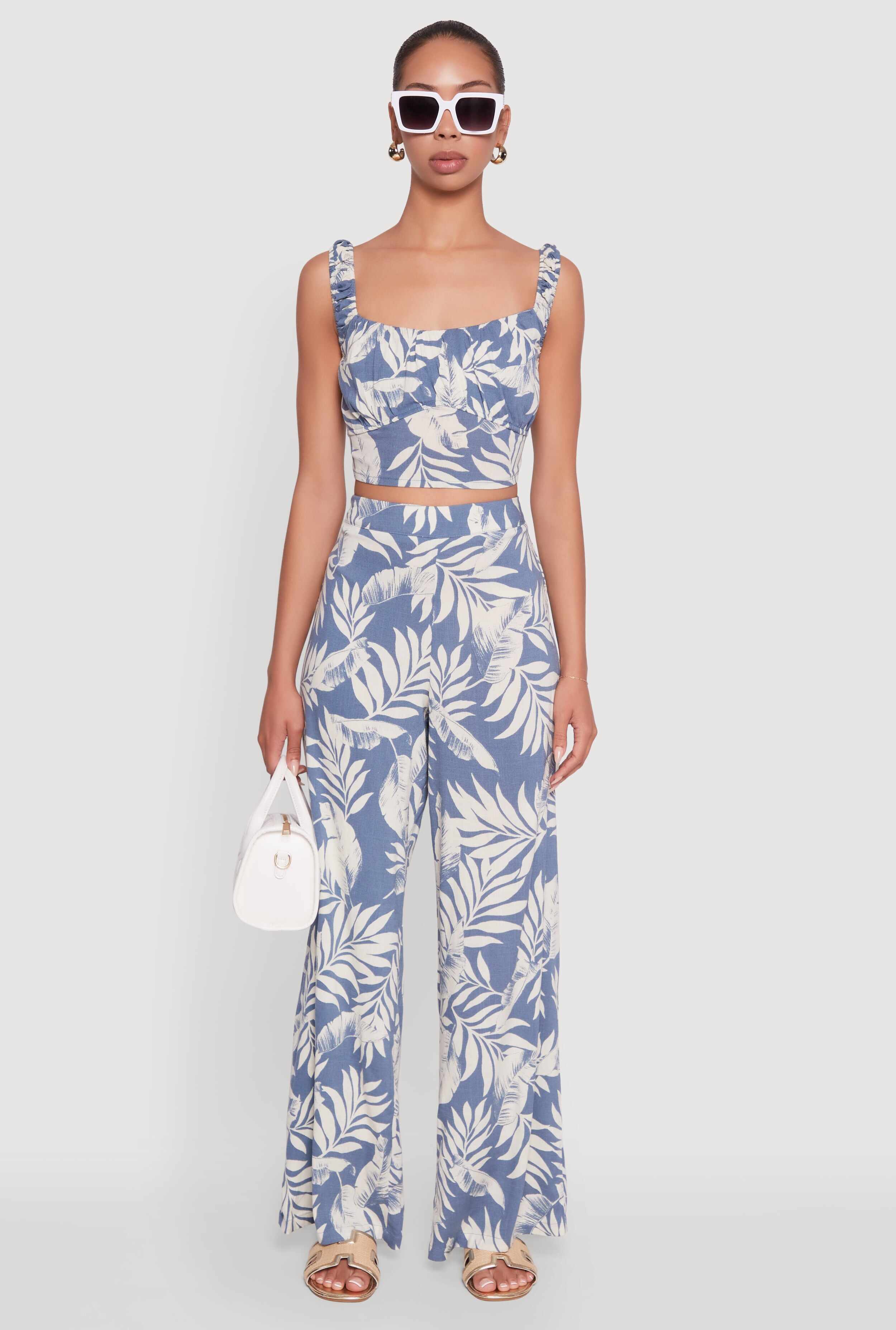 Iris Sleeveless Leaf Print Scoop Neck Crop Top