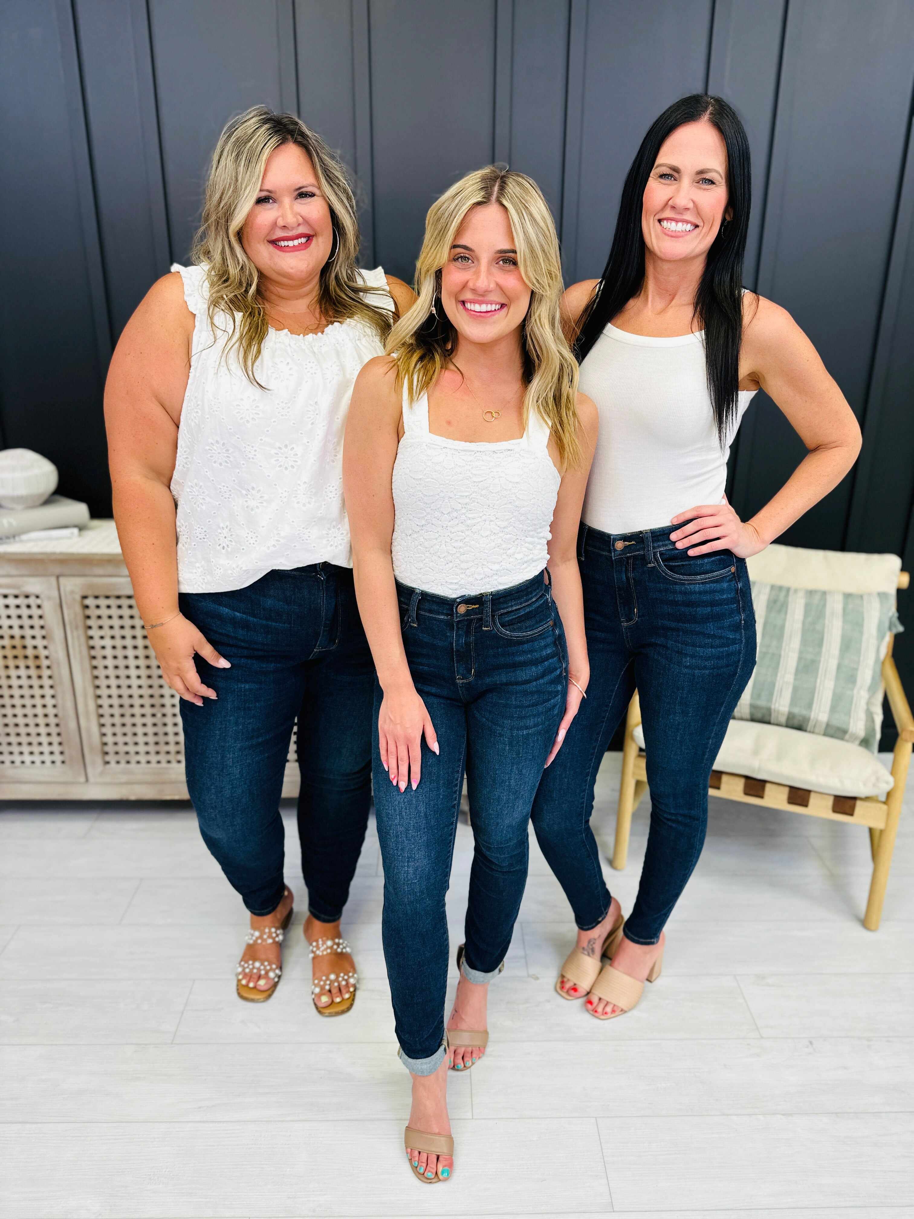Restock! BEST SELLER! PLUS/REG The Holy Grail of Nondistressed Skinny Jeans