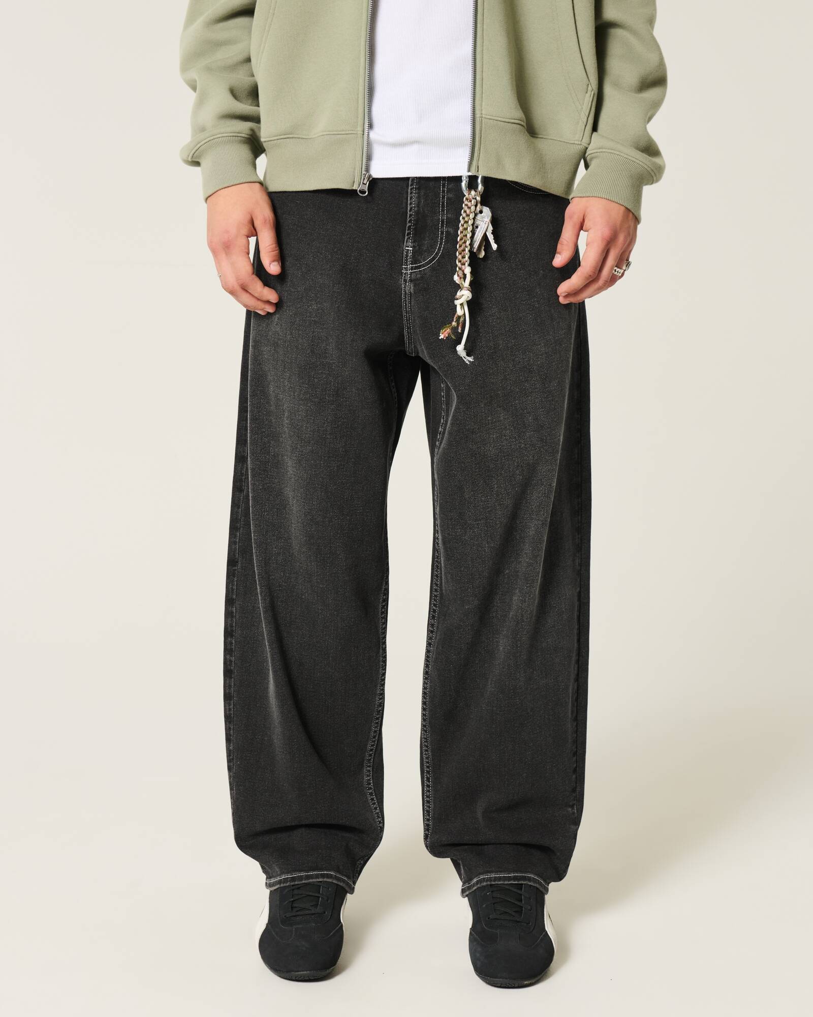 Medium Wash Skater Baggy Jeans