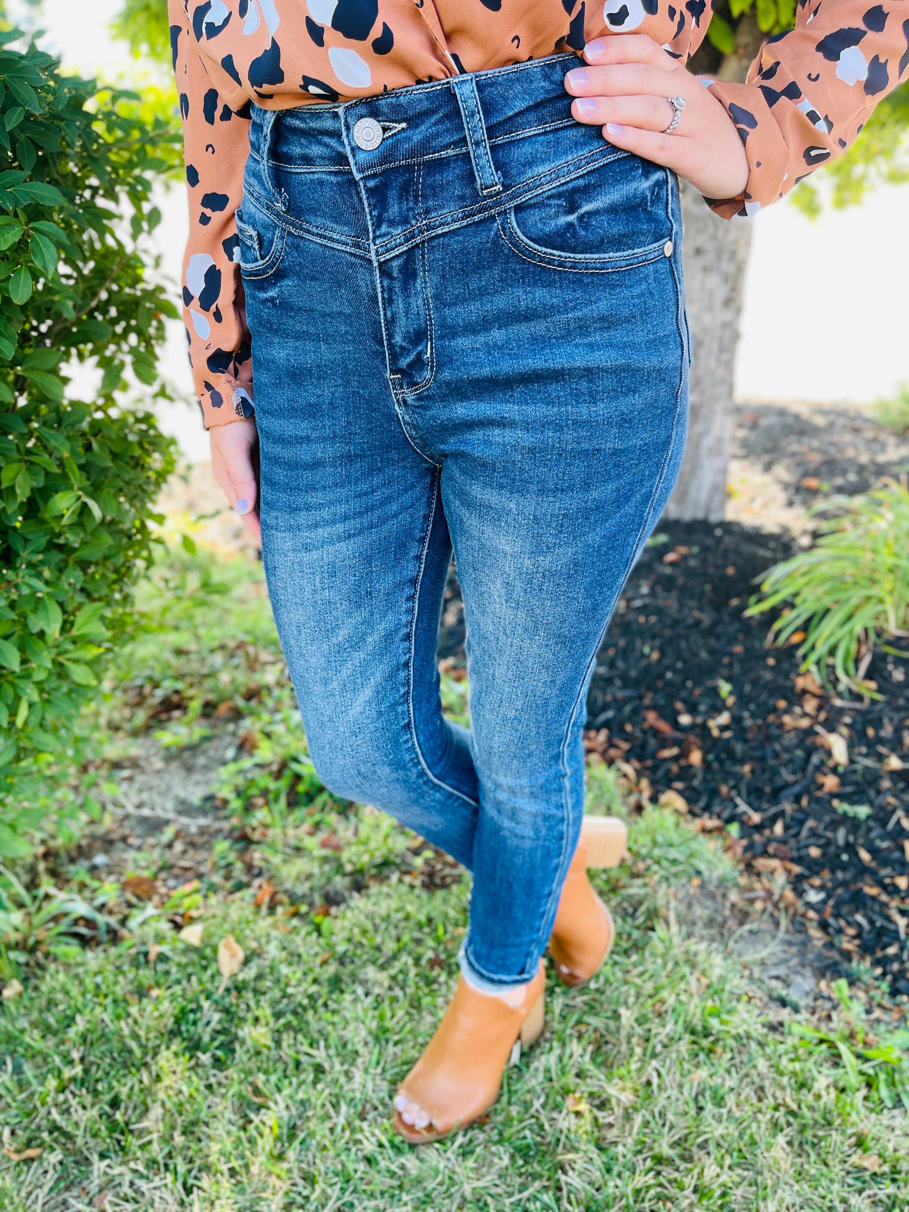 Plus/Reg Fall For You Front Yoke Skinny Jeans