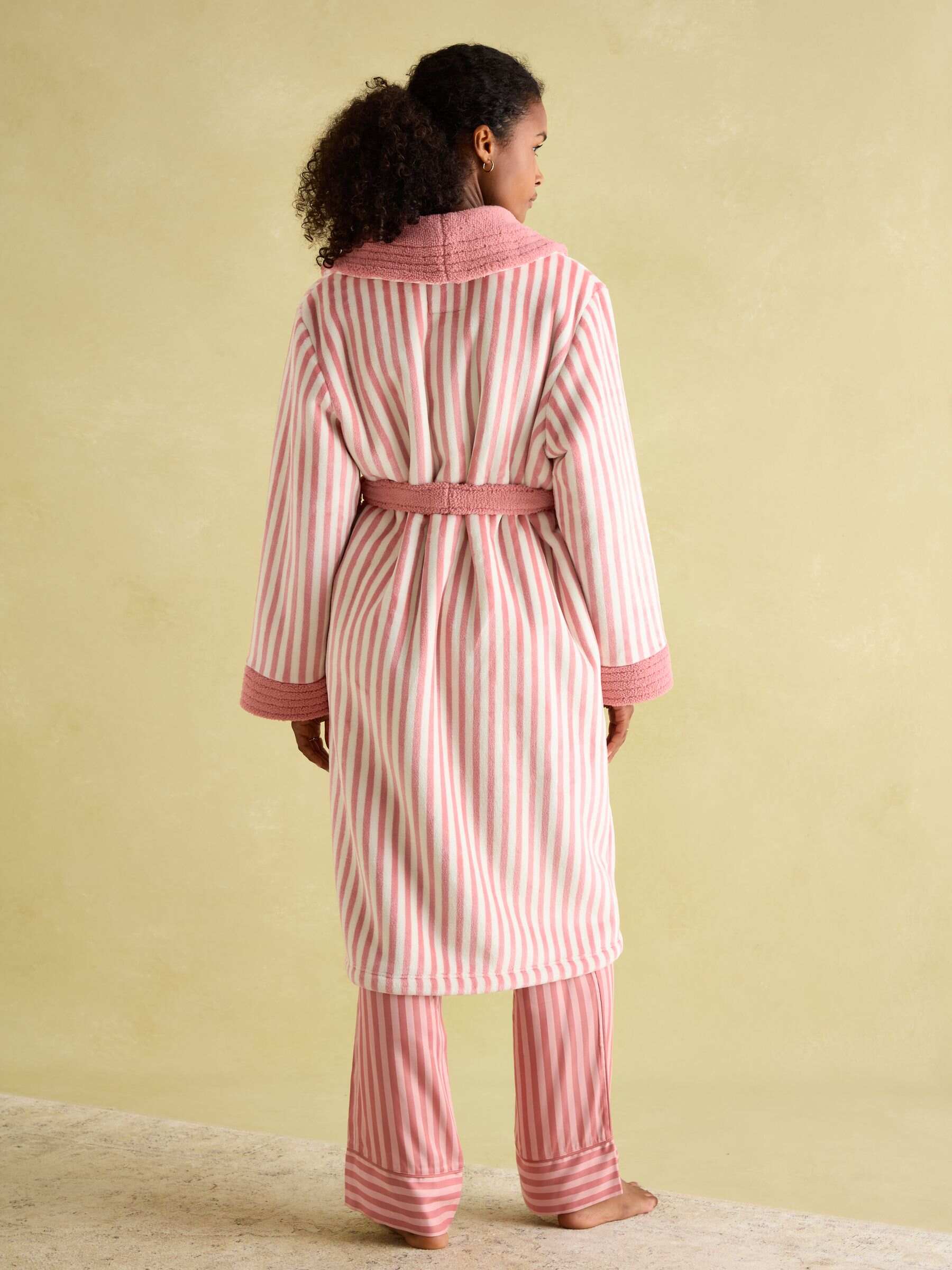 Matilda Pink & White Fleece Lined Dressing Gown