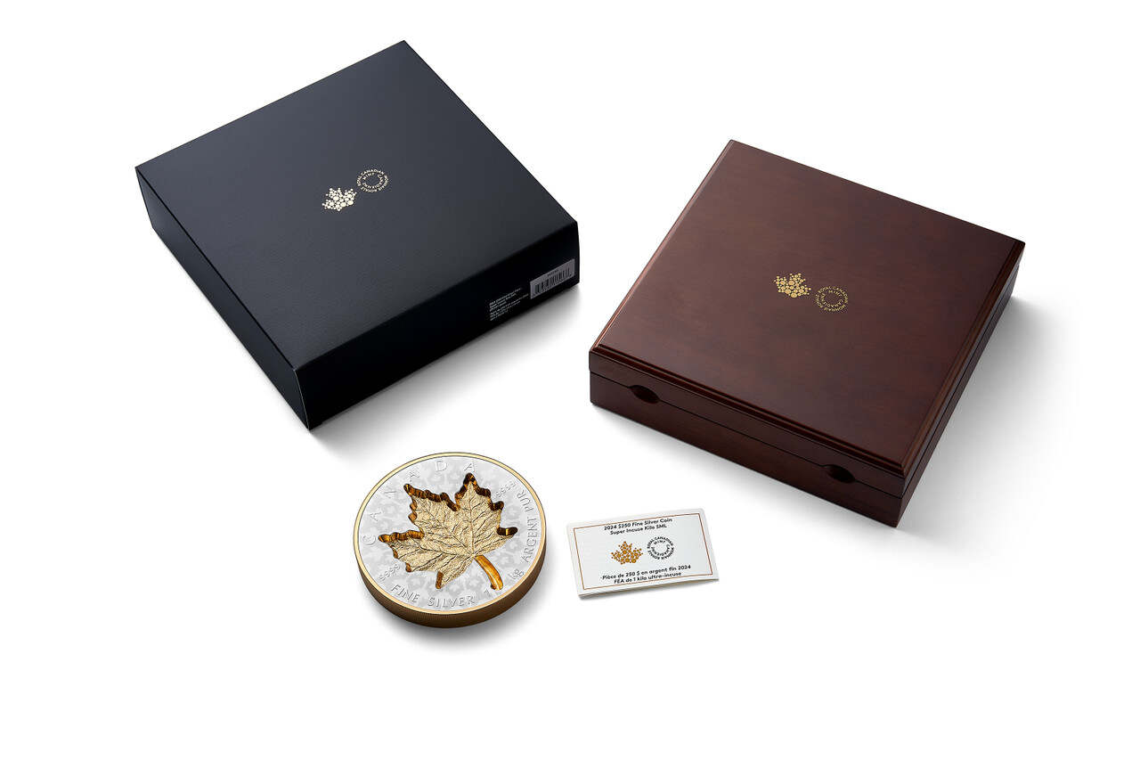 1 Kilo Fine Silver Coin – Super Incuse Silver Maple Leaf