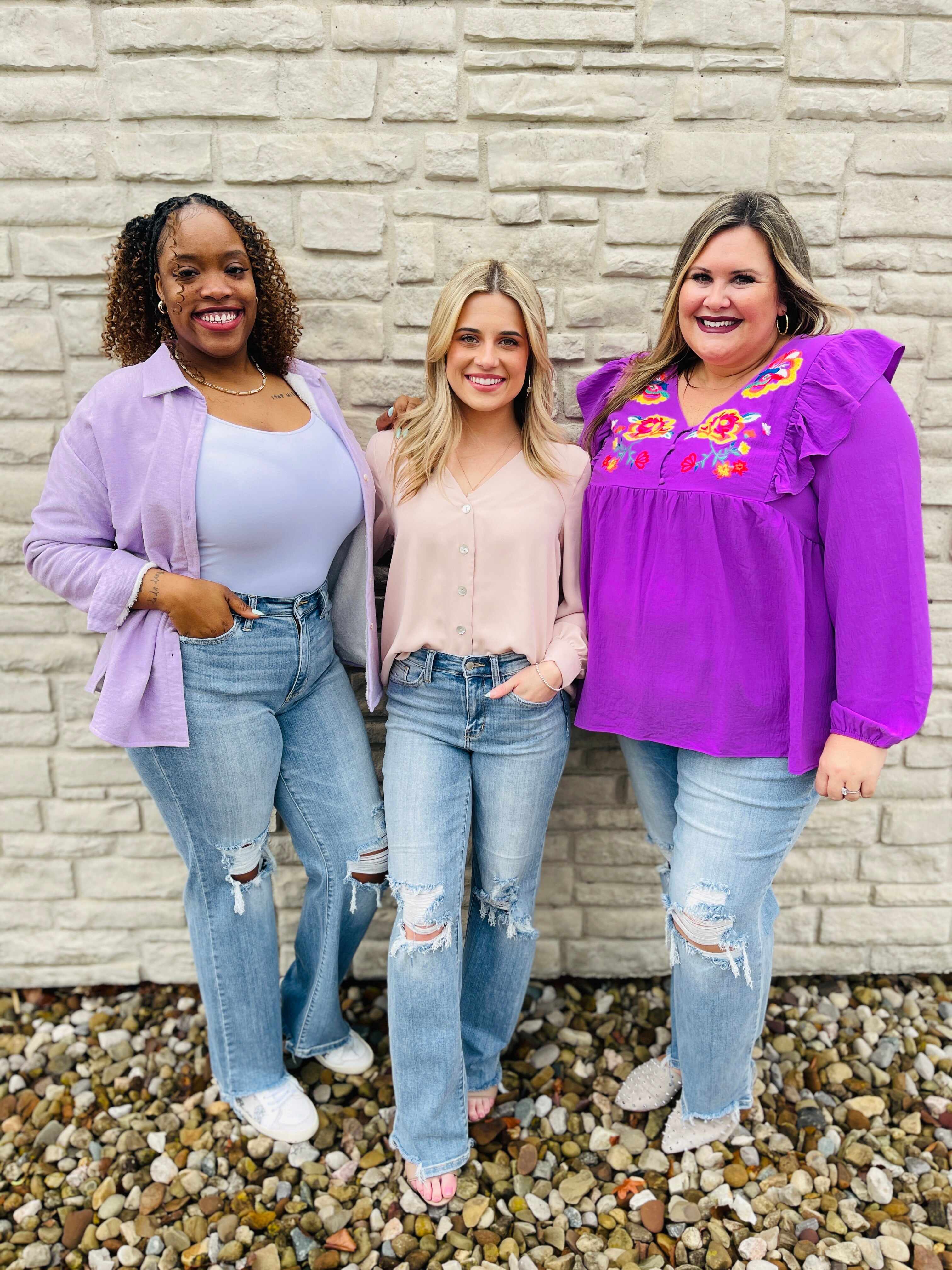 PLUS/REG Straight Outta The 90's Jeans