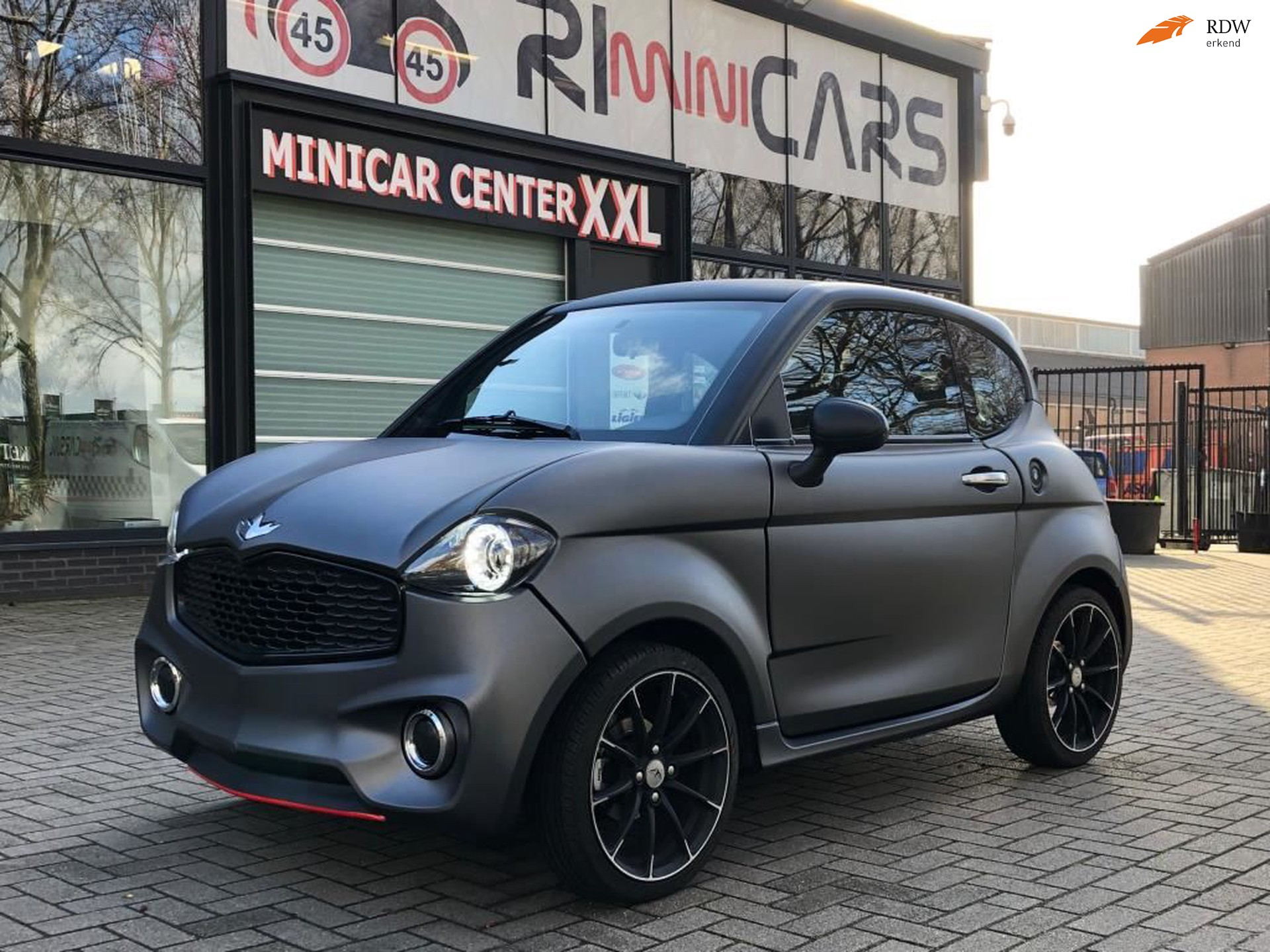 Refurbished used minicars,No license plate number,Cars can be picked up at warehouses in California,Other areas use Ship a Car Direct car consignment