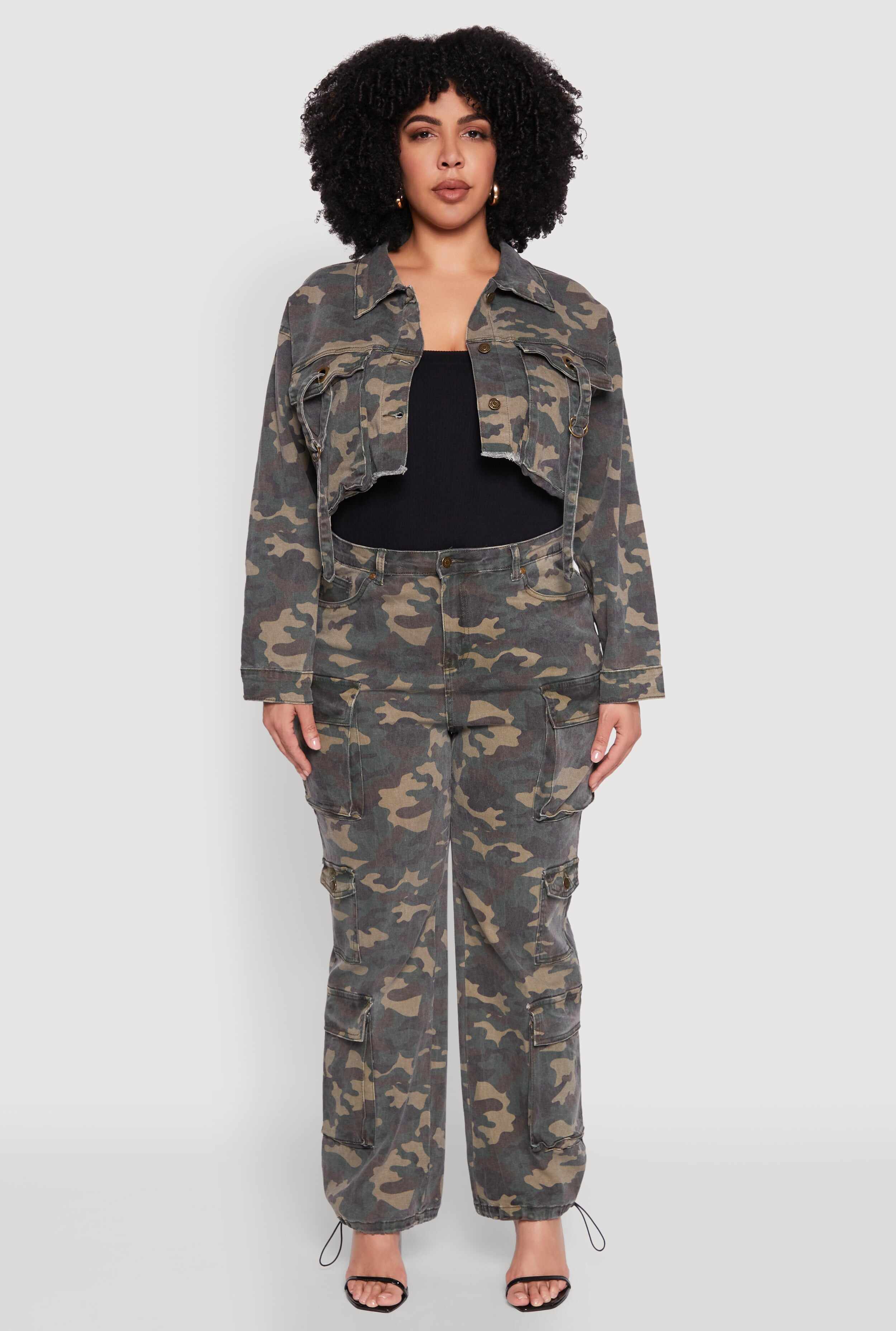 Plus Size Camouflage Cropped Cargo Jacket