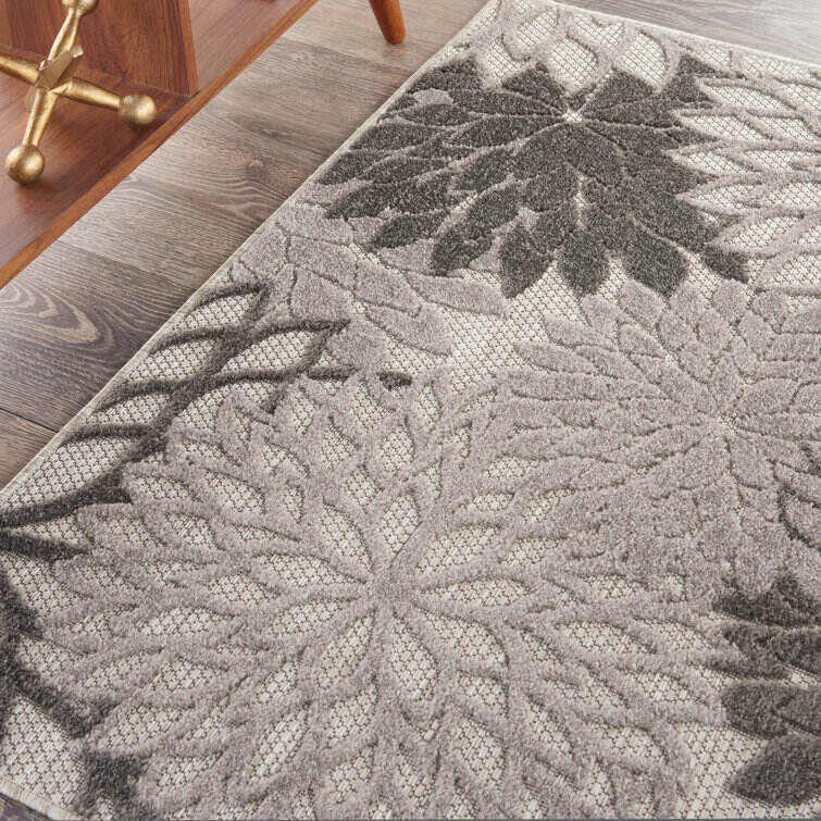 Miraloma Green/Red/Orange Indoor/Outdoor Rug