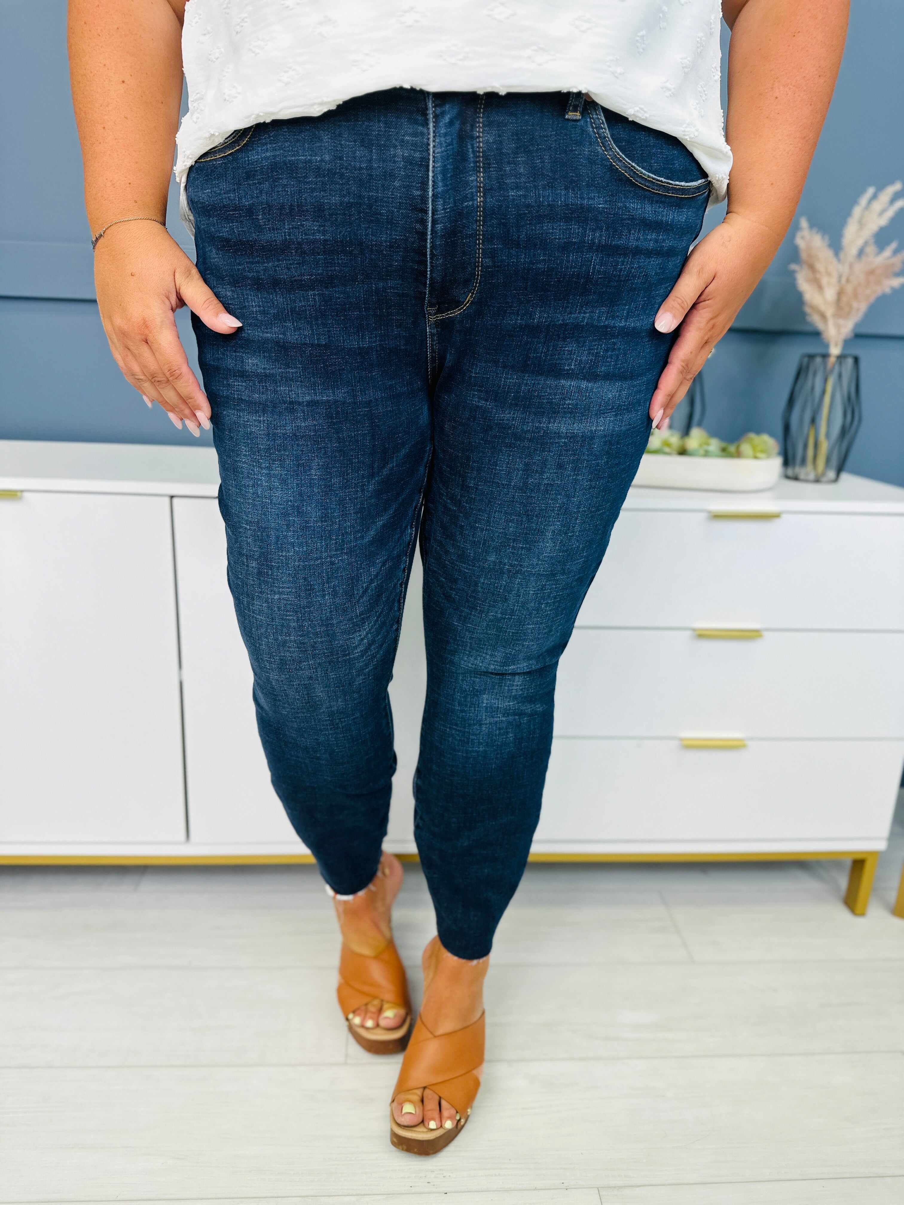 MARKDOWNS! Tummy Control and Butt Lifting Skinny Jeans in Reg/Curvy The Trifecta Fourth Restock!