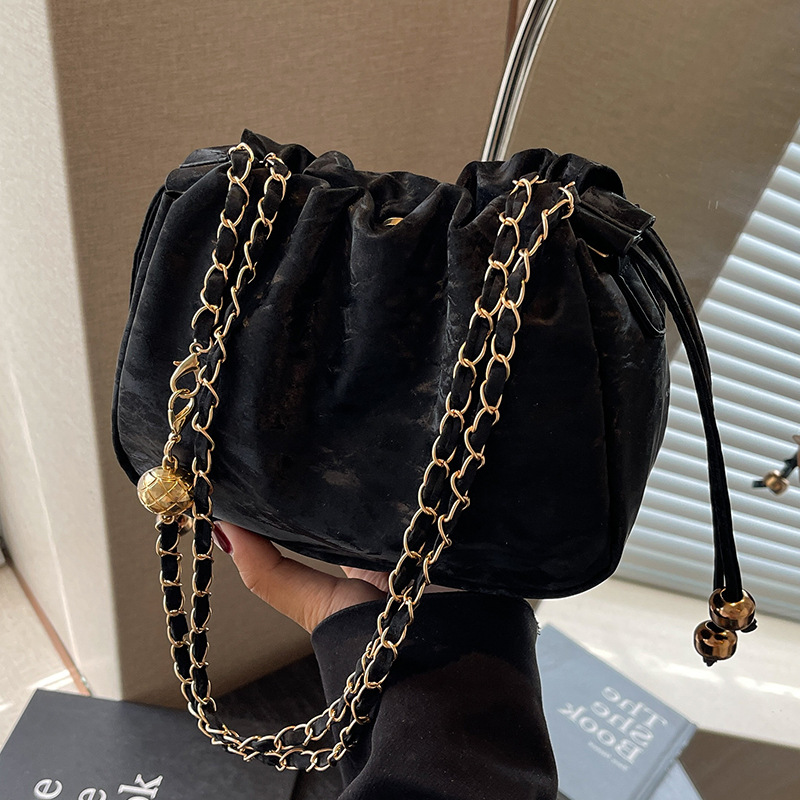 This year's popular bag for women 2024 new crossbody bag for women Instagram high-end and stylish versatile single shoulder chain bag for women