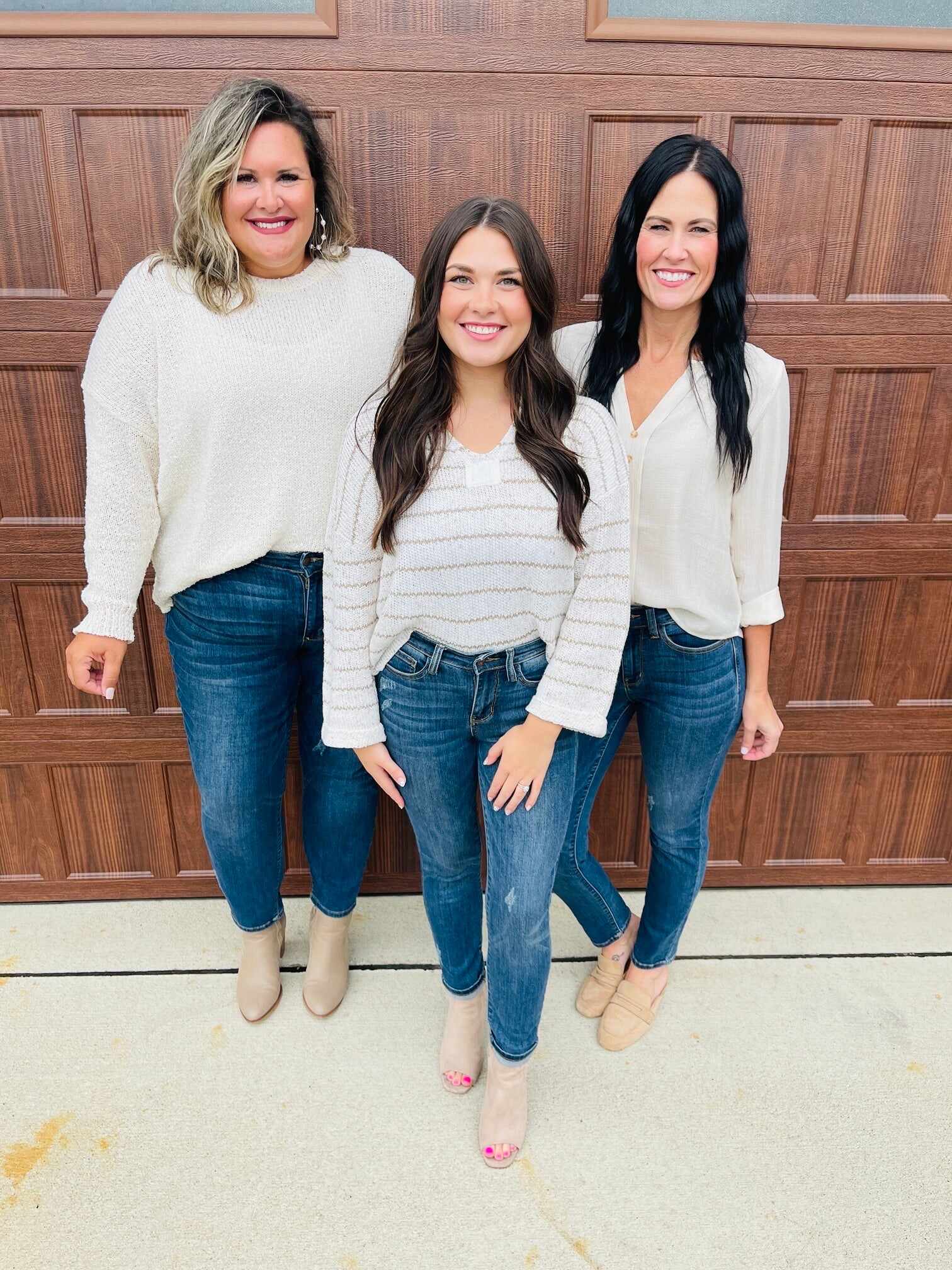 Mid Rise Plus/Reg Everyday Essential Relaxed Fit Jeans - Multiple Inseams!