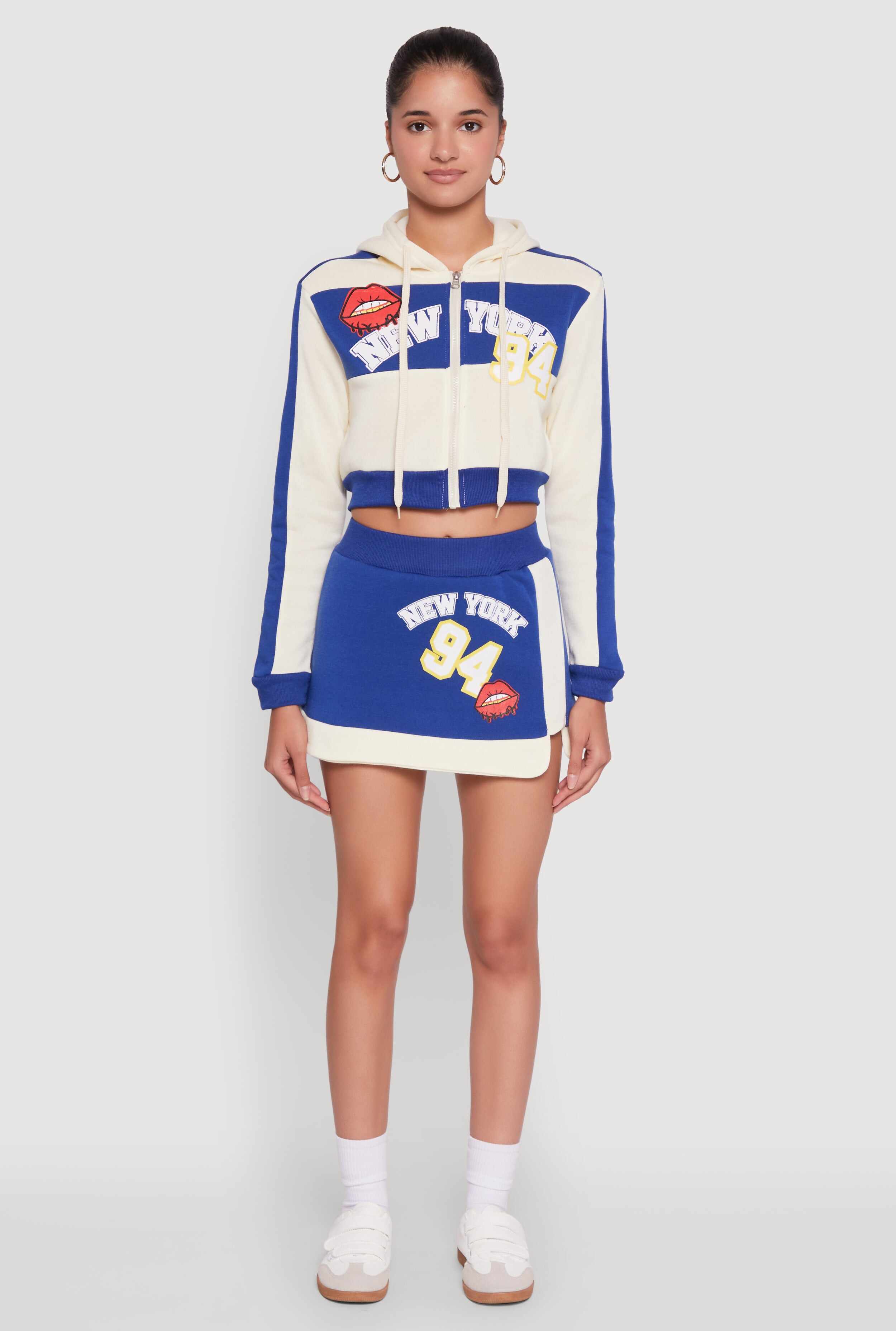 Trendy New York Graphic Cropped Hooded Sweatshirt