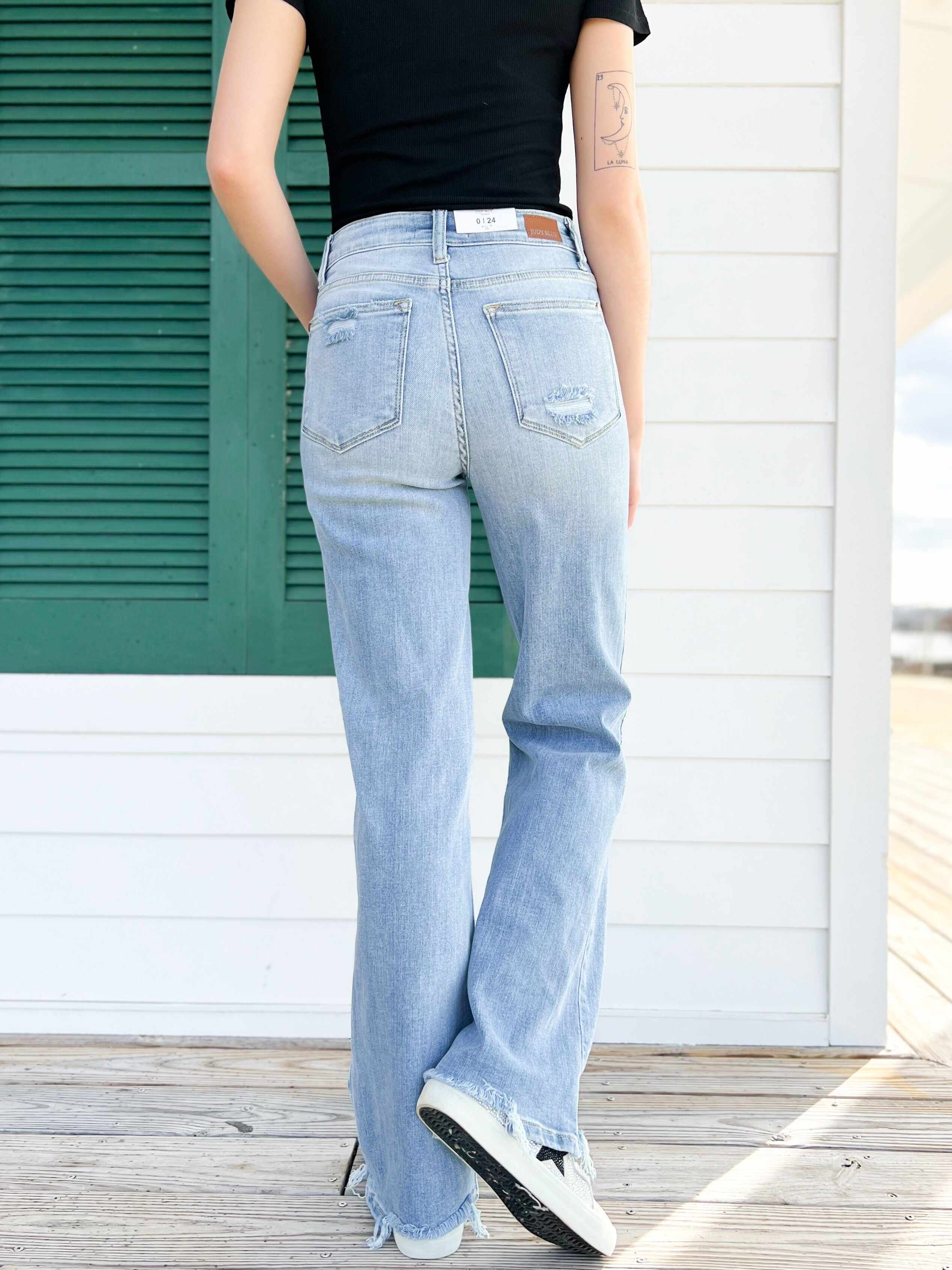 🔥Hot Sales🔥Wonderwall High Rise 90s Destroyed Knee Straight Leg Jeans
