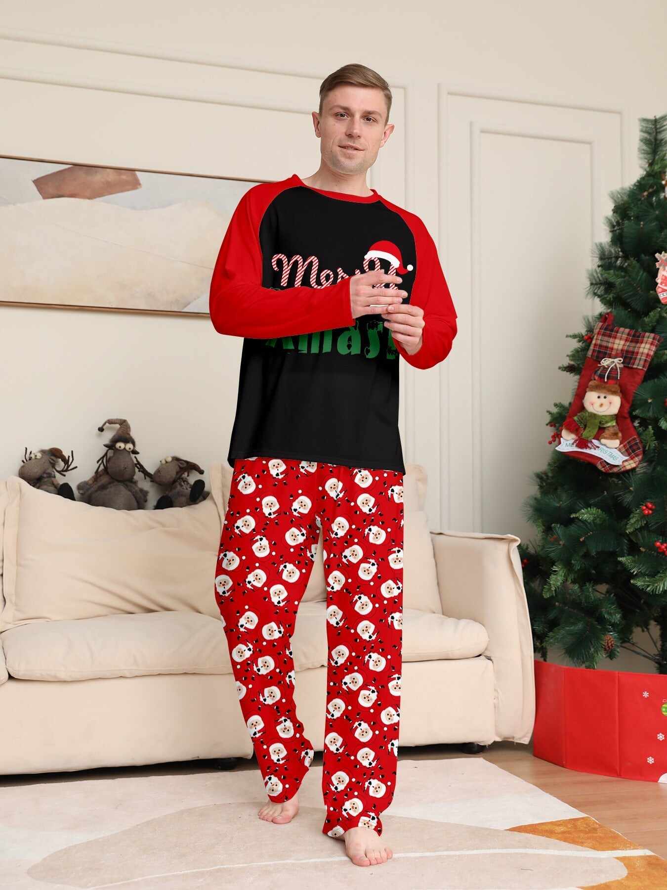 ��Merry Xmas�� Santa Claus Print Family Pajama Set