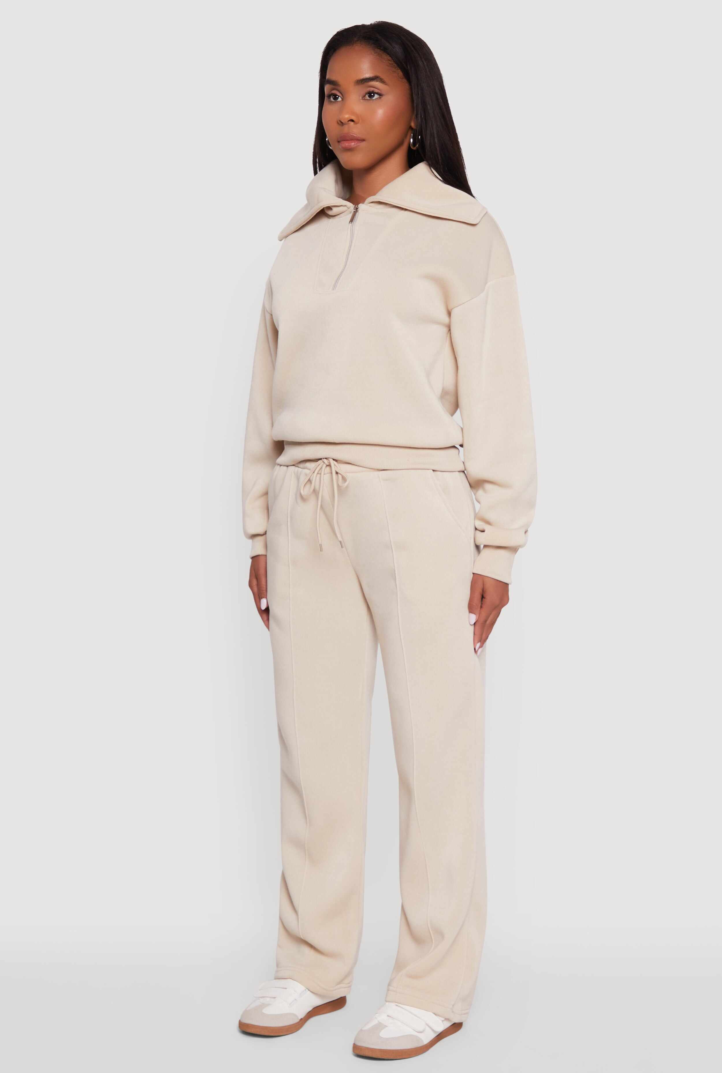 Fleece Collared Quarter Zip Pullover Sweatshirt