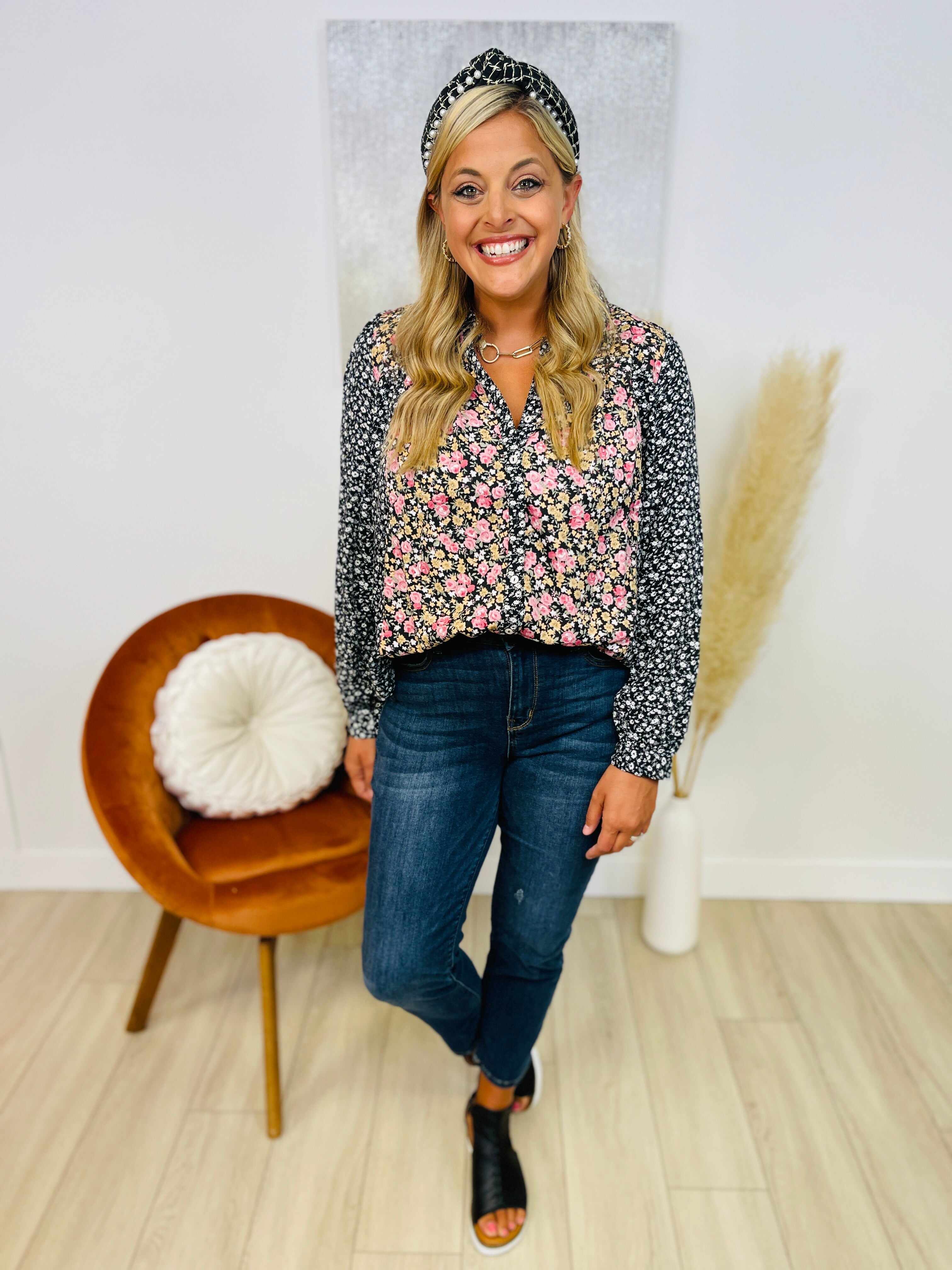 Mid Rise Plus/Reg Everyday Essential Relaxed Fit Jeans - Multiple Inseams!
