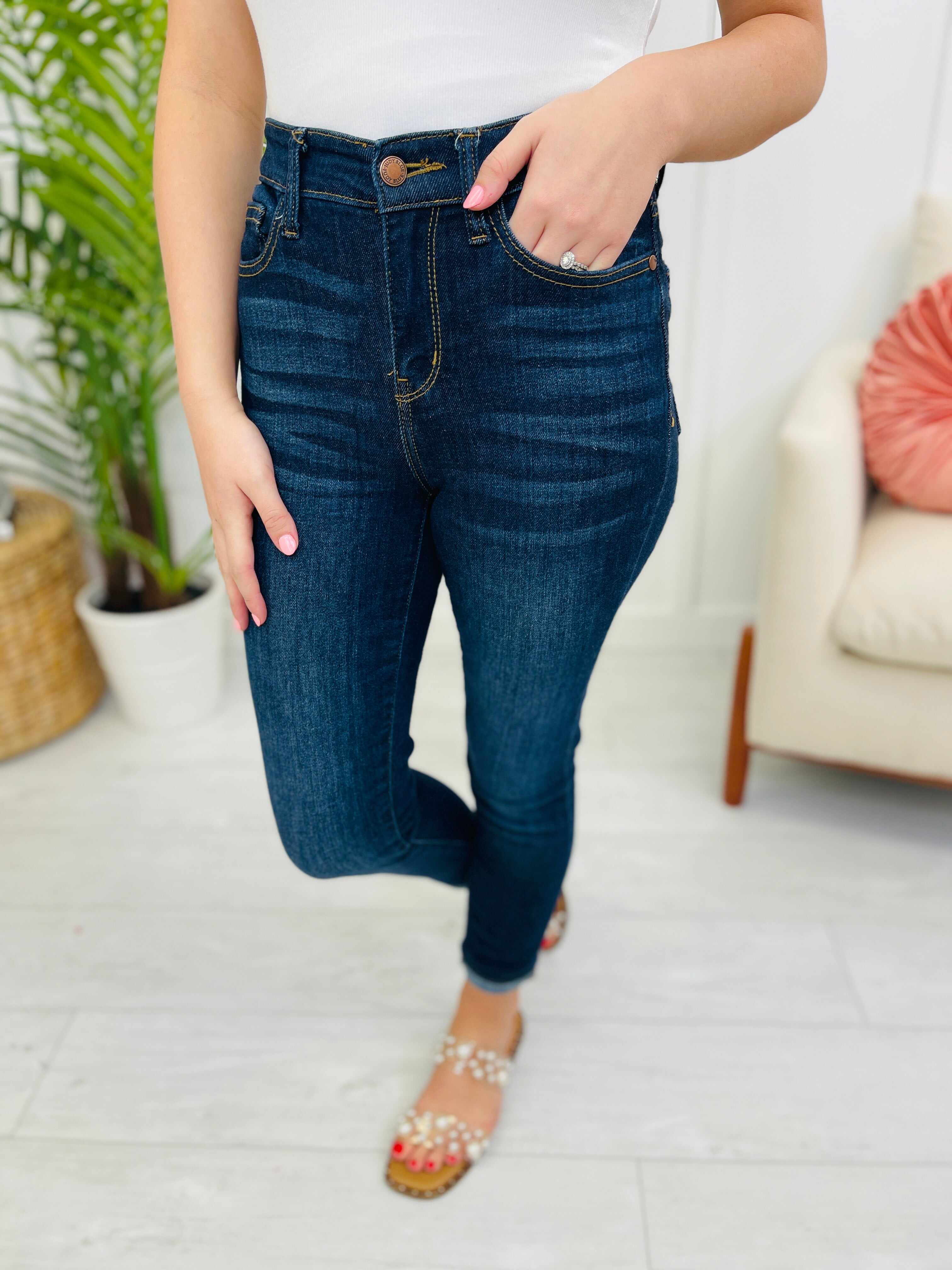 Restock! BEST SELLER! PLUS/REG The Holy Grail of Nondistressed Skinny Jeans
