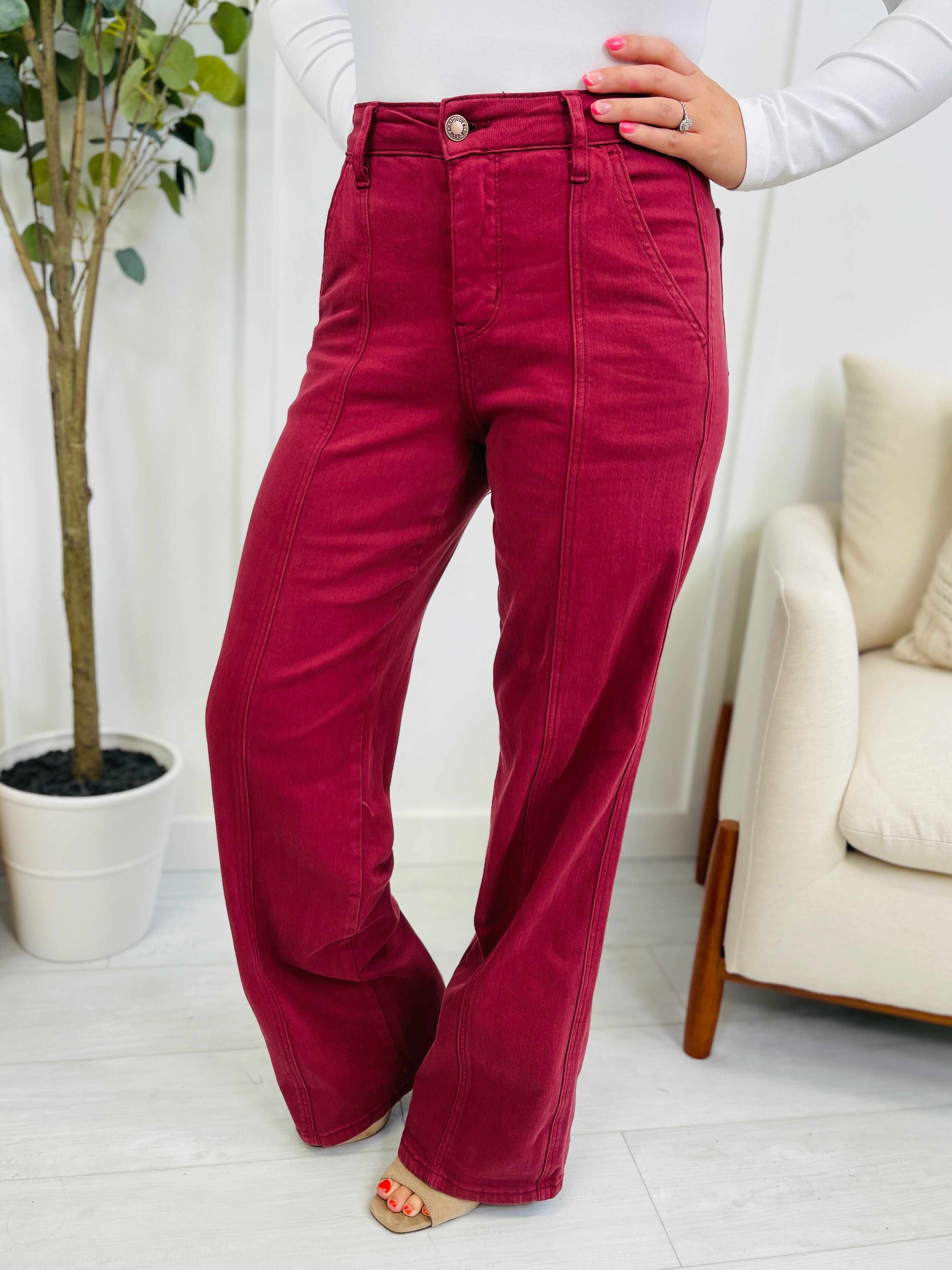 REG/CURVY Red, Red Wine Straight Burgundy Jeans